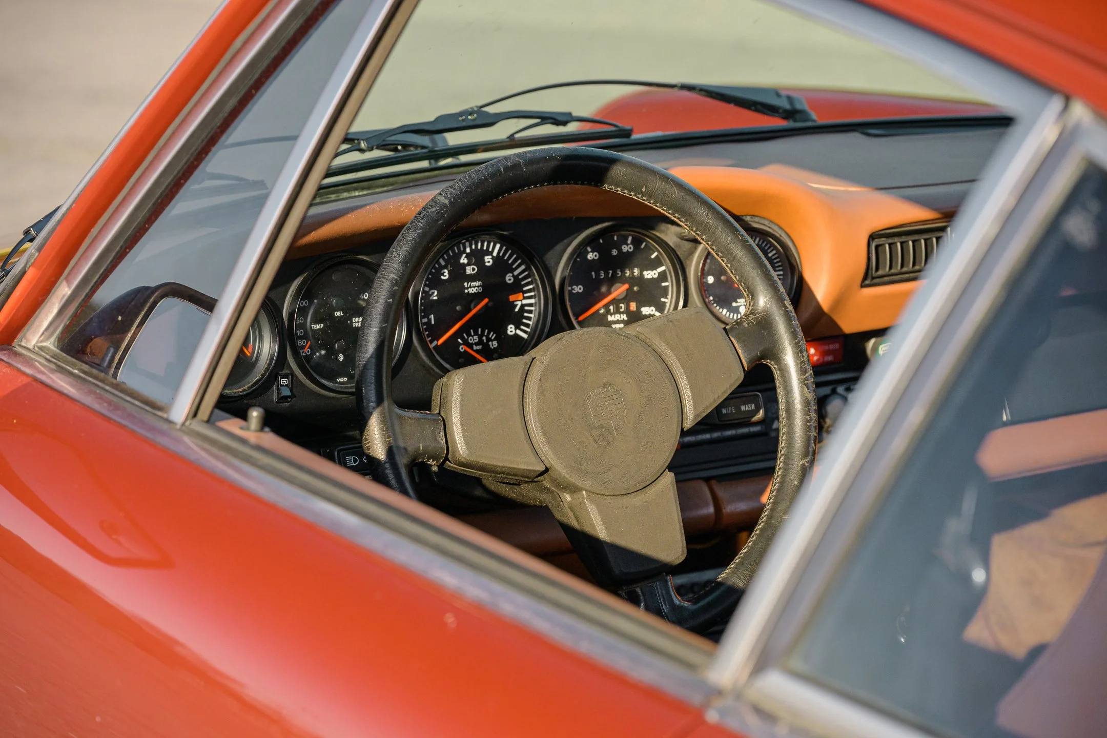 930-191.jpg