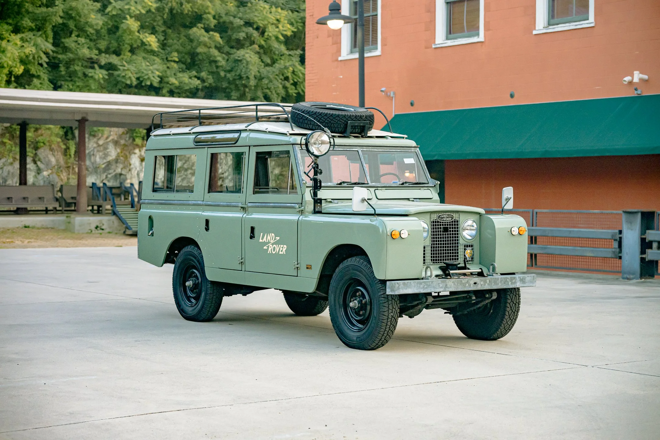 LR-13.jpg