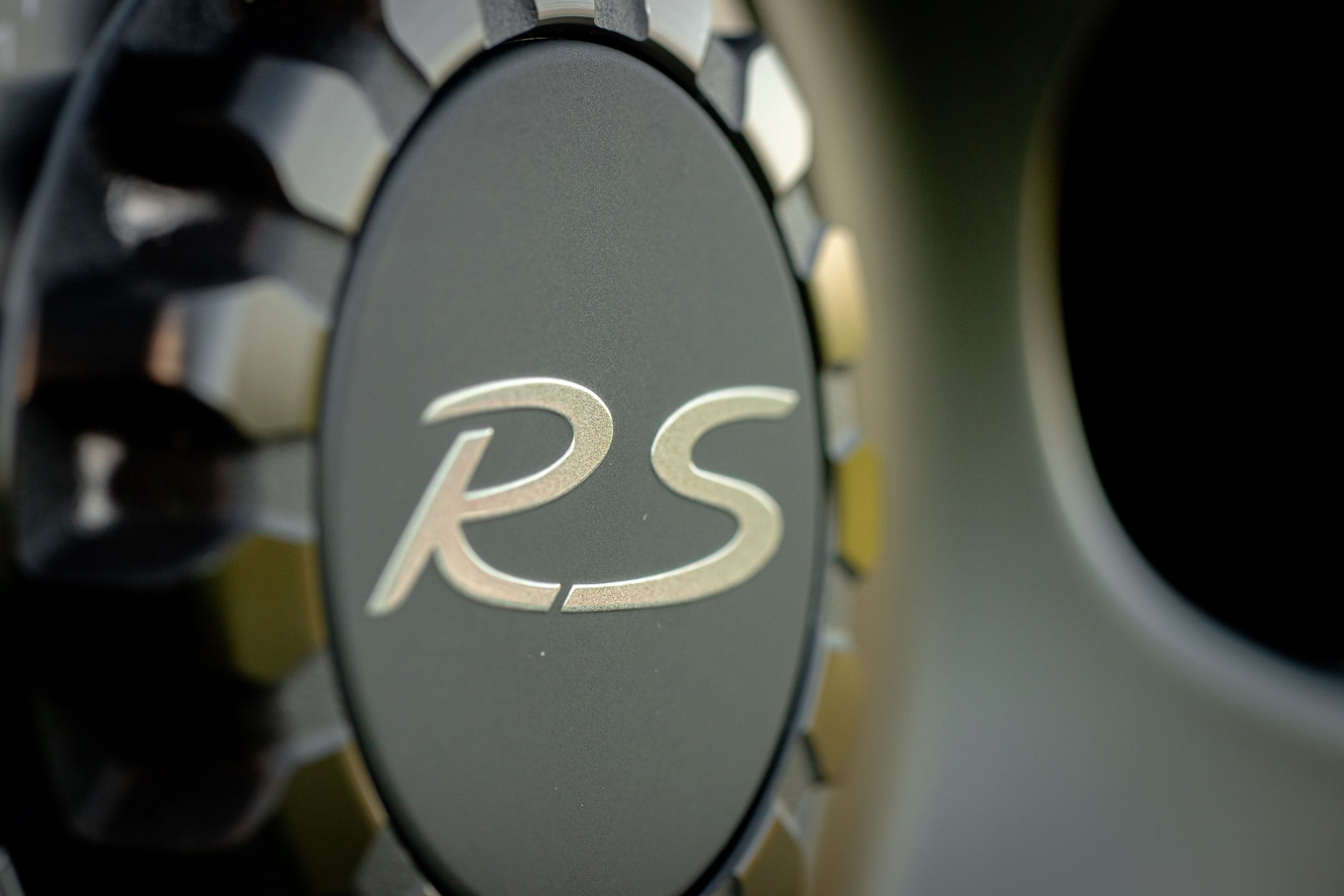 GT2RS-18.jpg