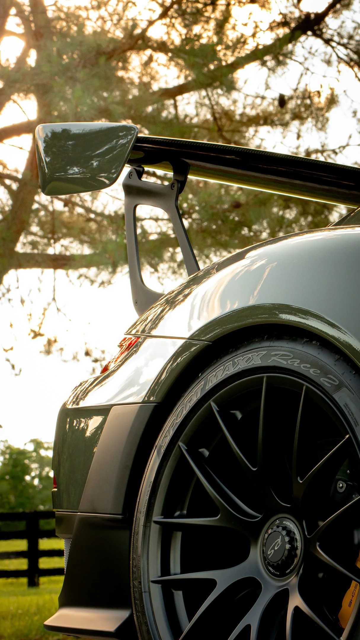 GT2RS-93.jpg