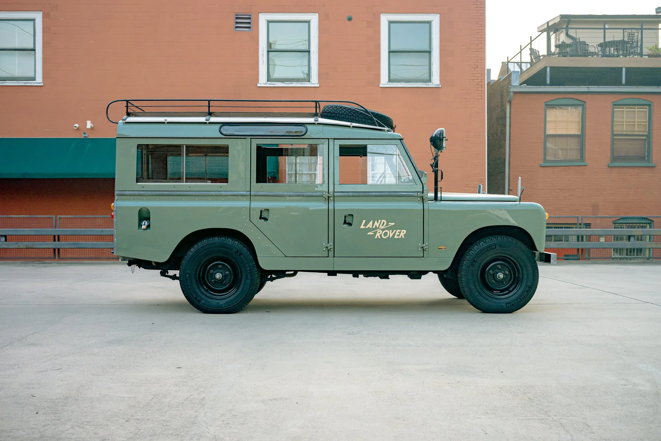 LR-14.jpg
