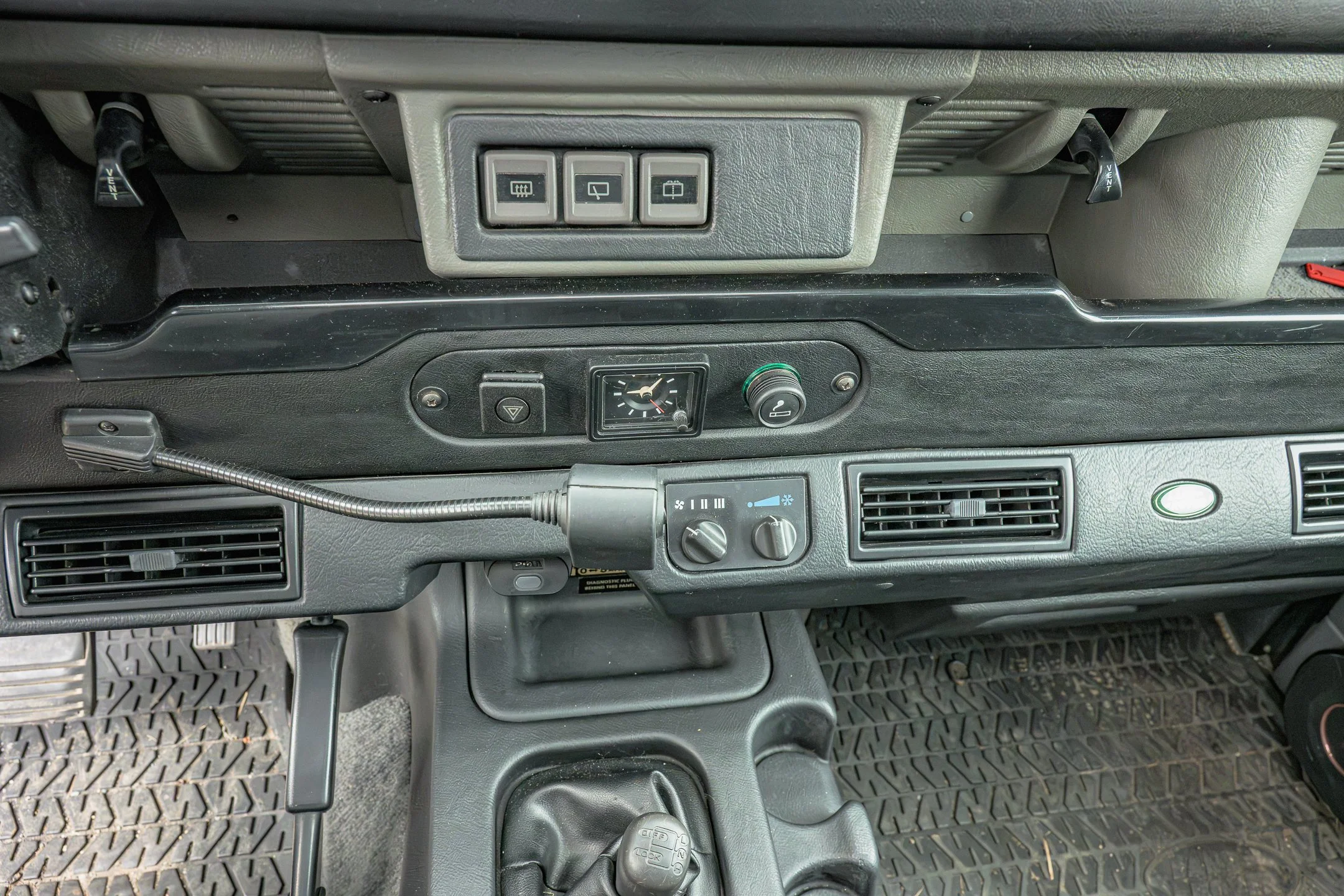 LR-81.jpg