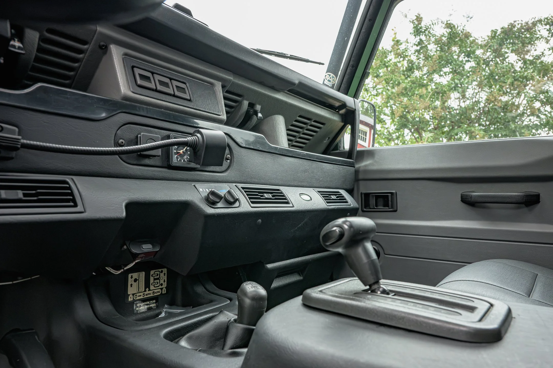 LR-84.jpg