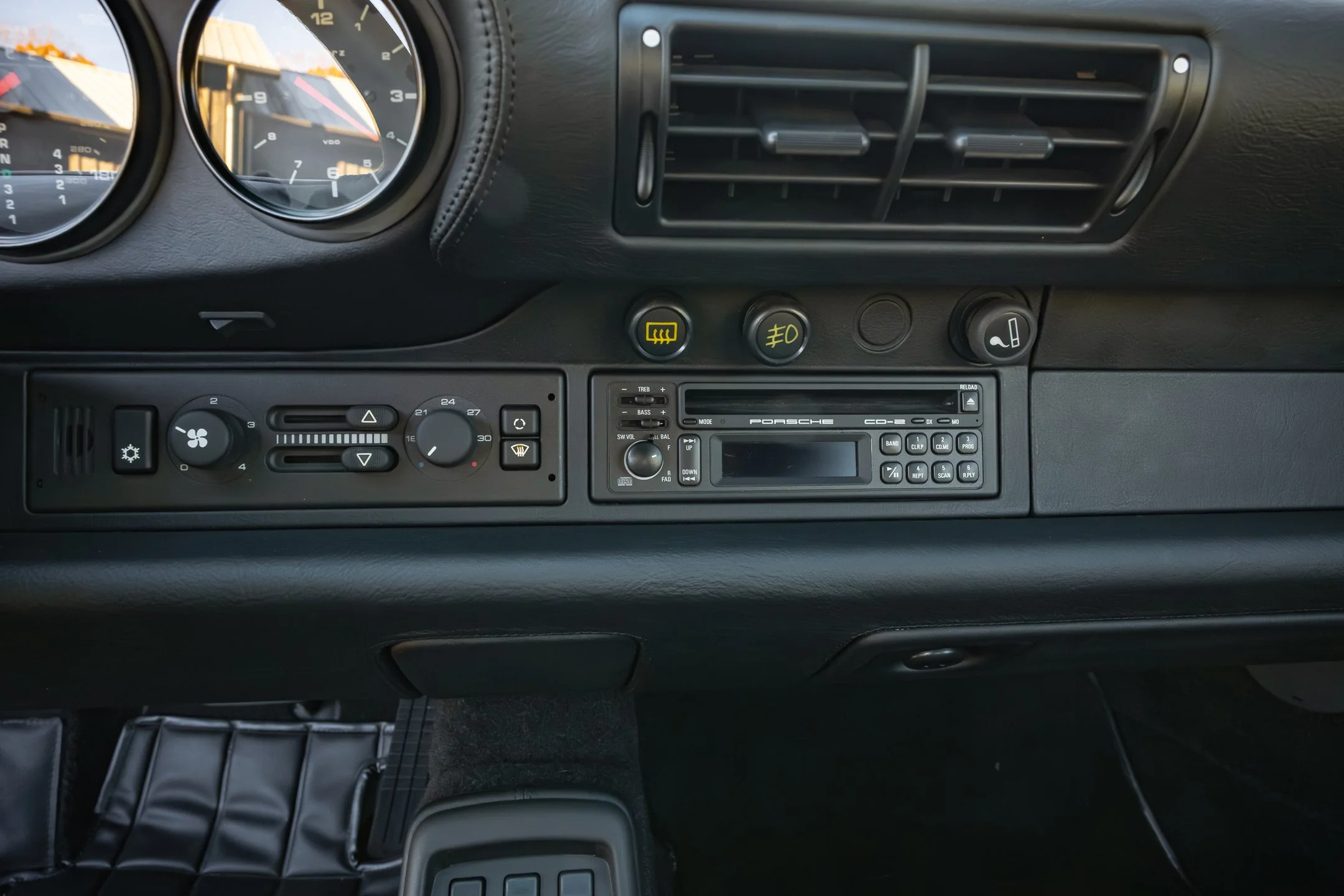 Roadster-198.jpg
