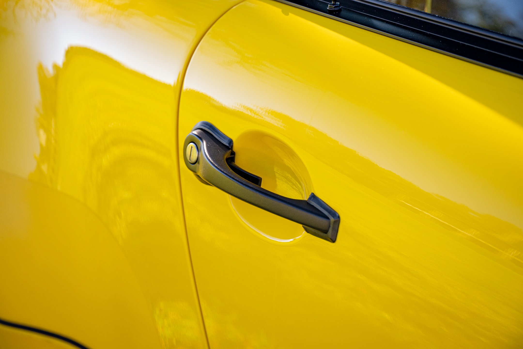 Roadster-86.jpg