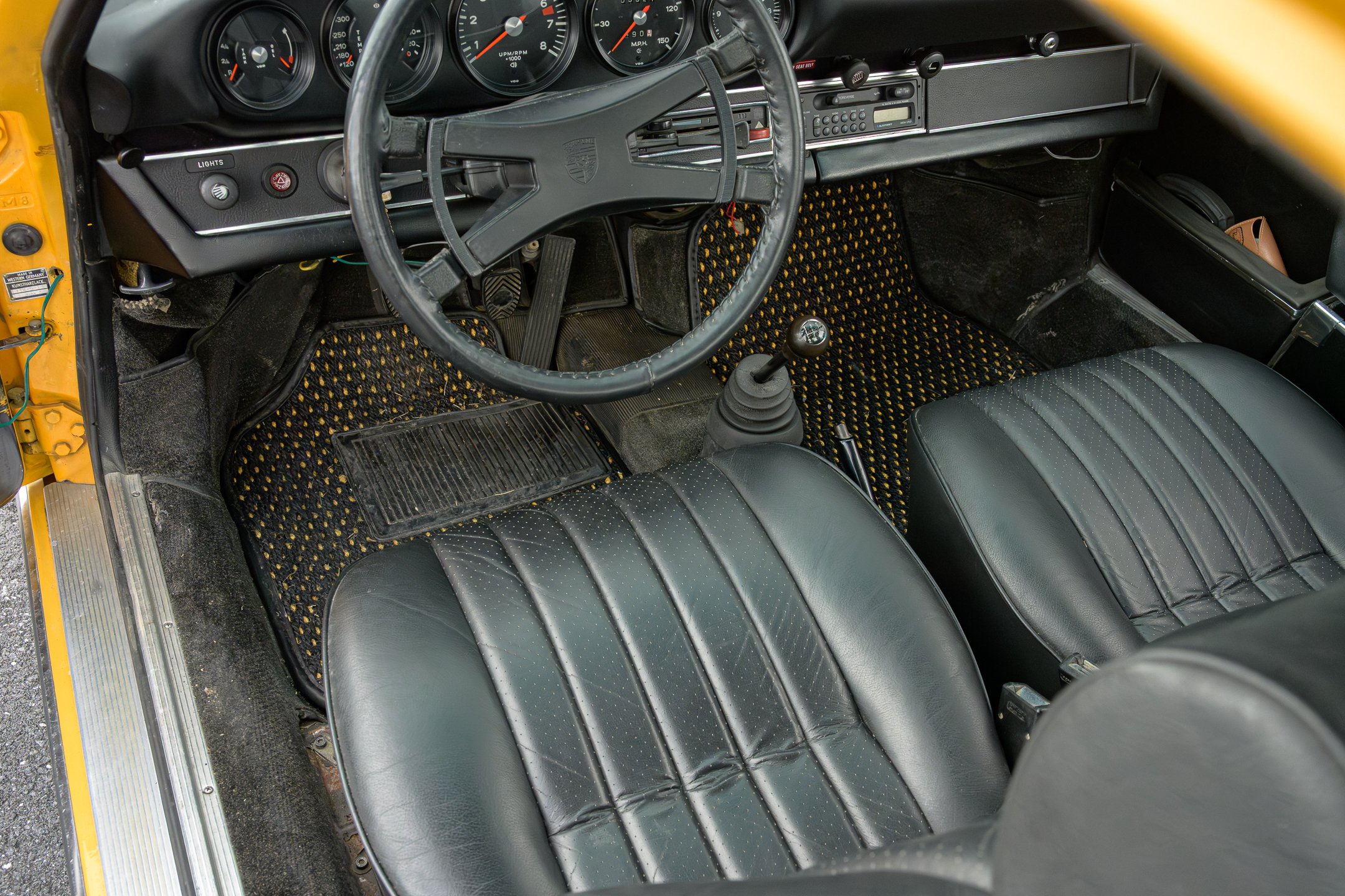 911T-52.jpg