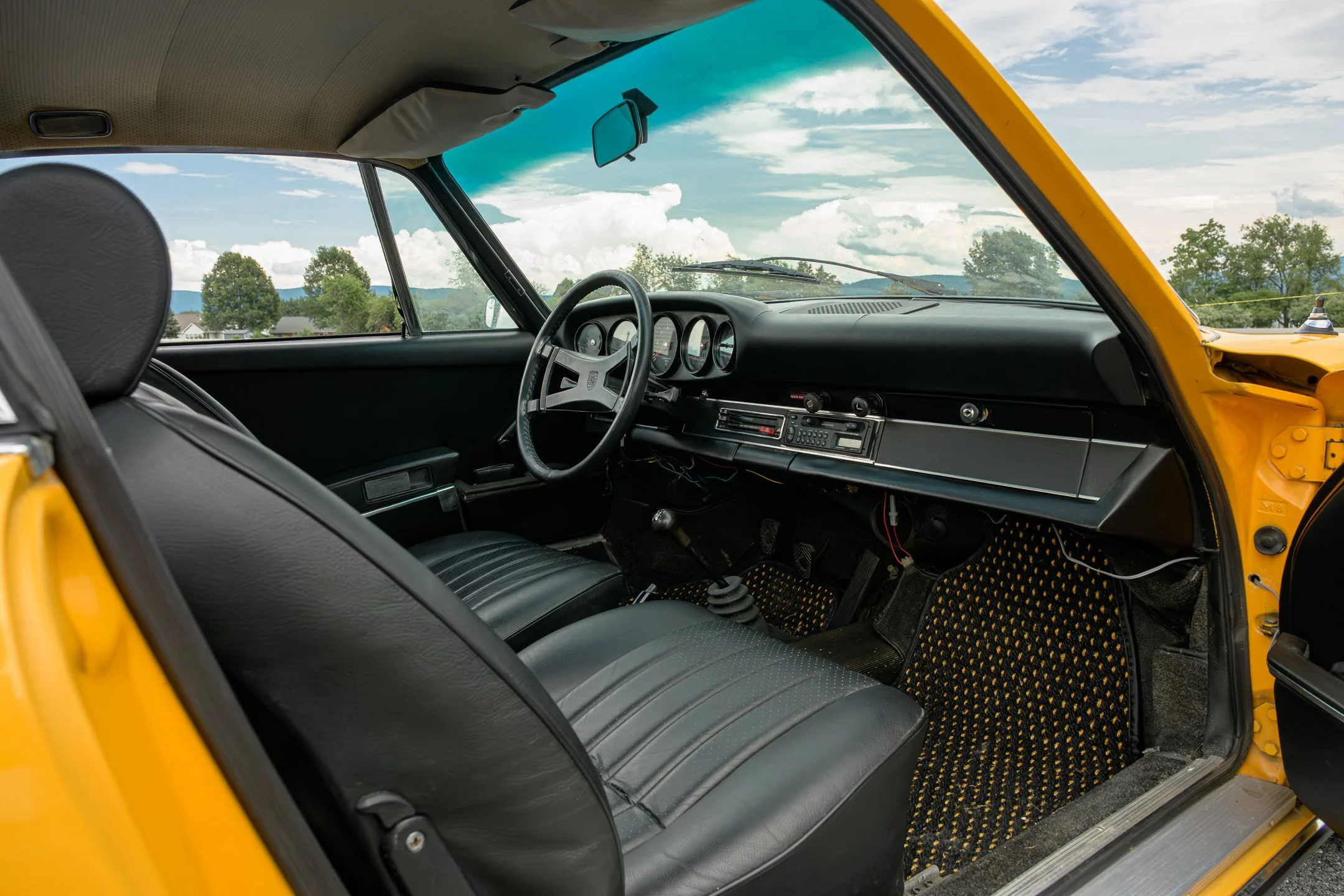 911T-61.jpg