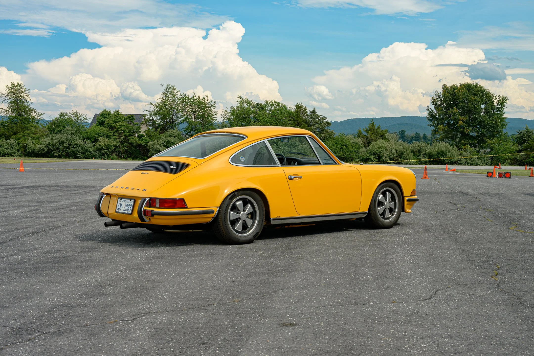 911T-8.jpg