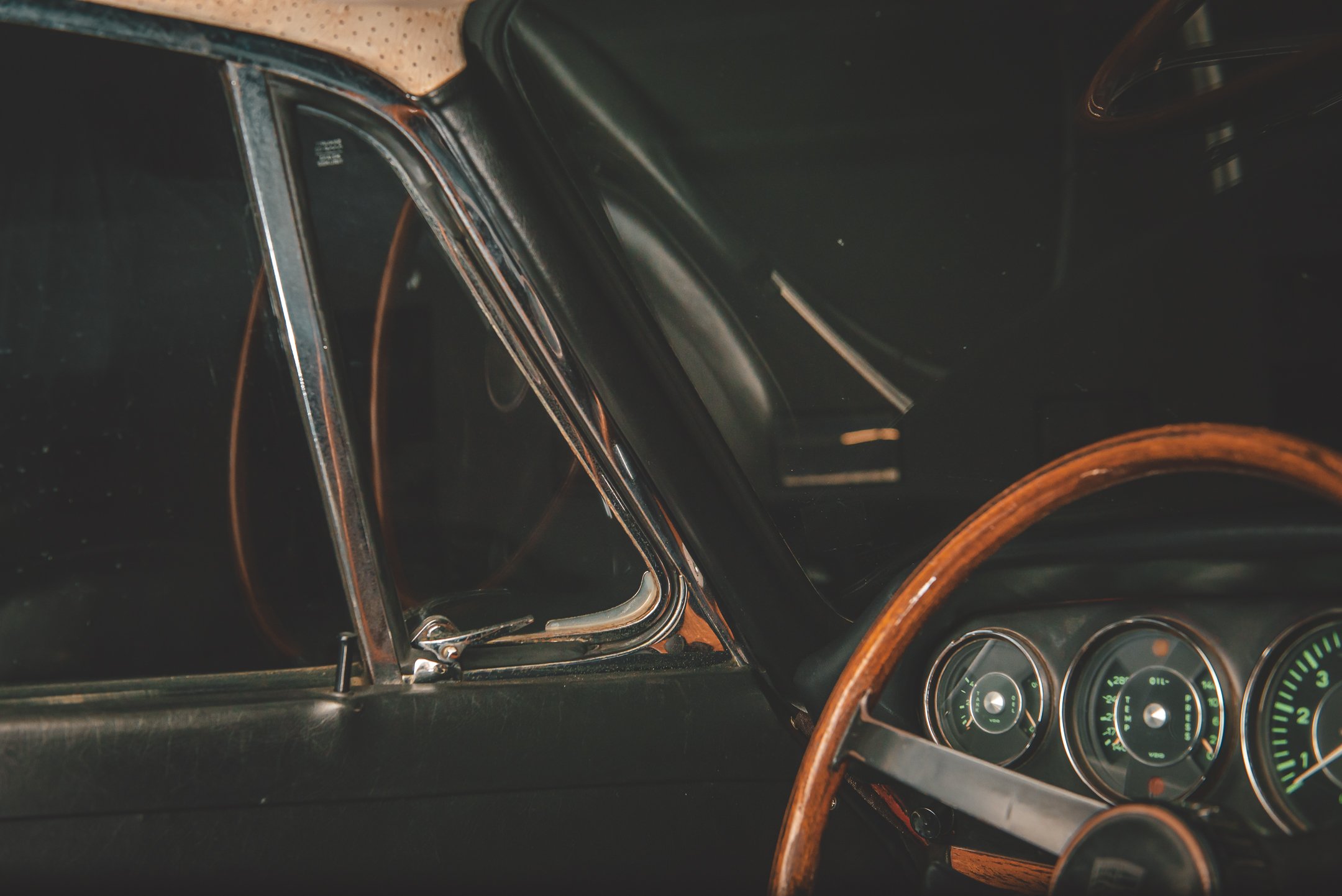 Interior-86.jpg