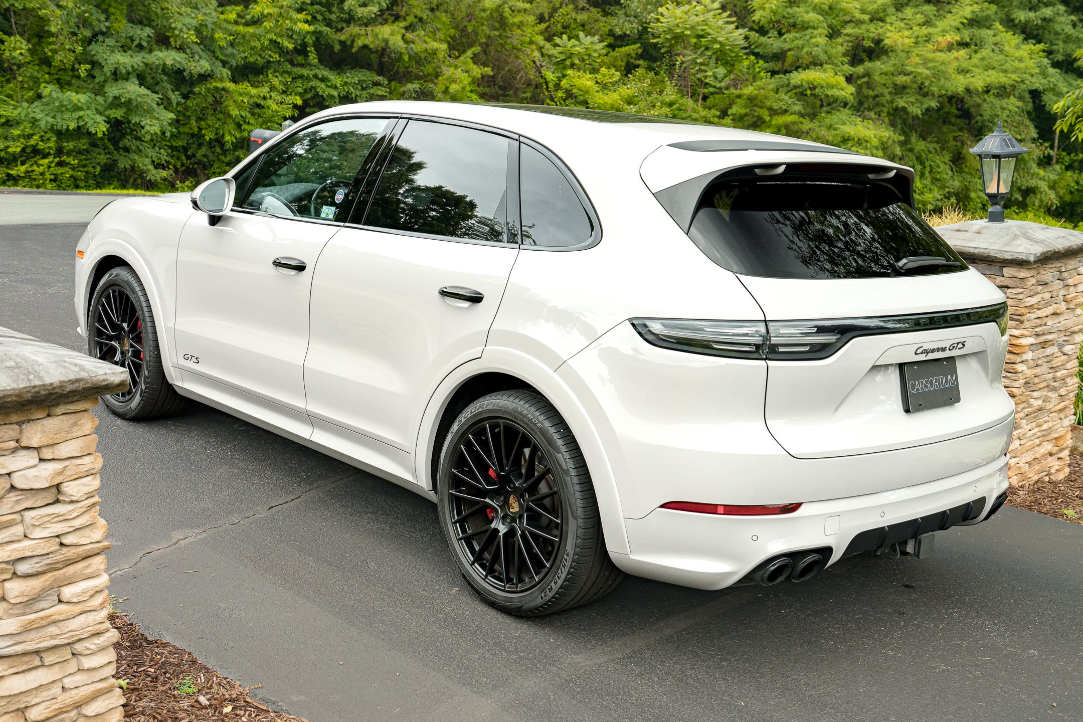 C GTS-4.jpg