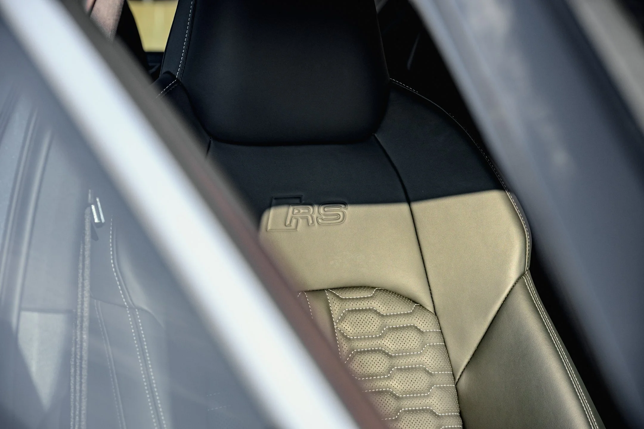 RS6-25.jpg