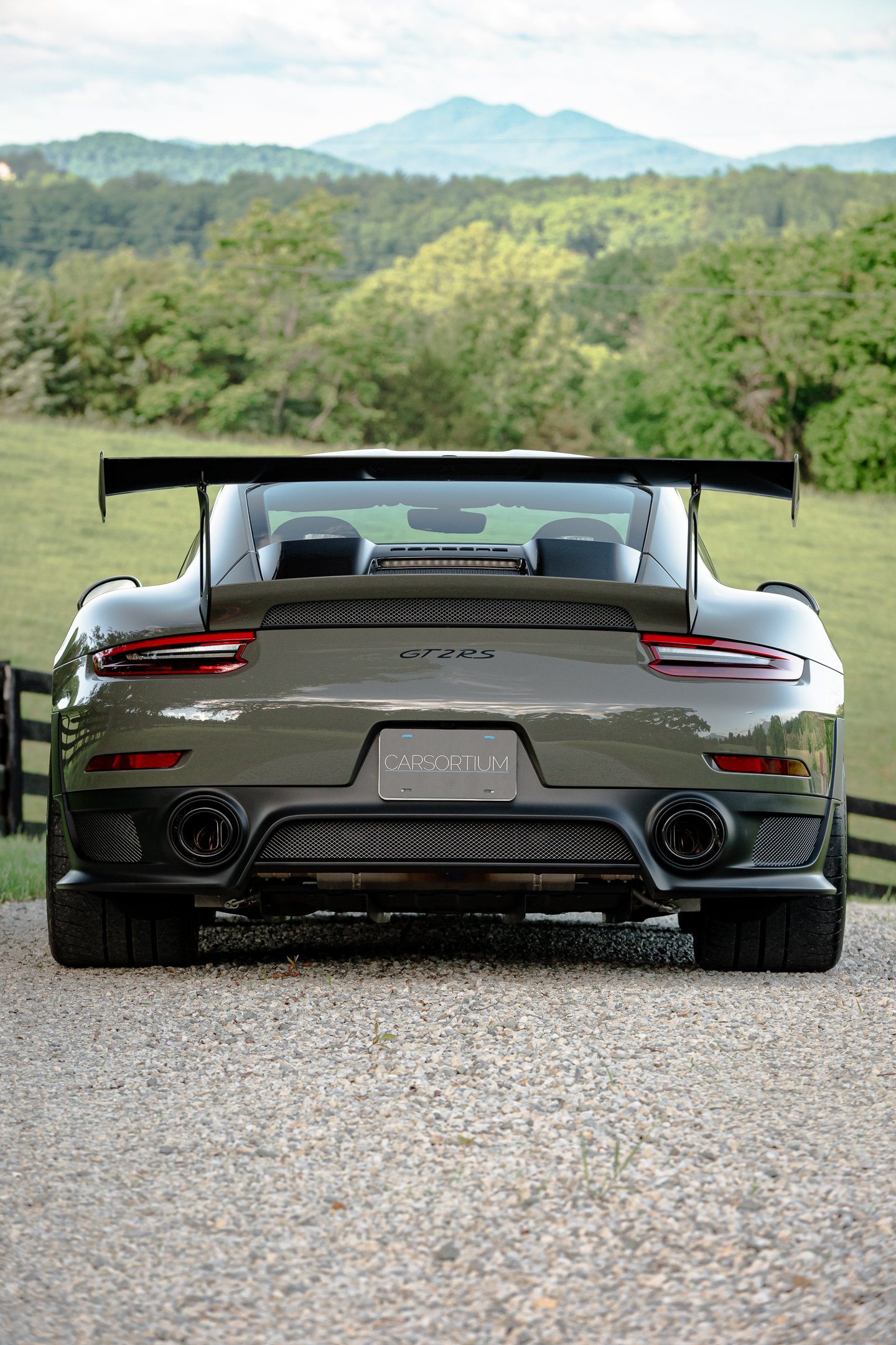 GT2RS-88.jpg