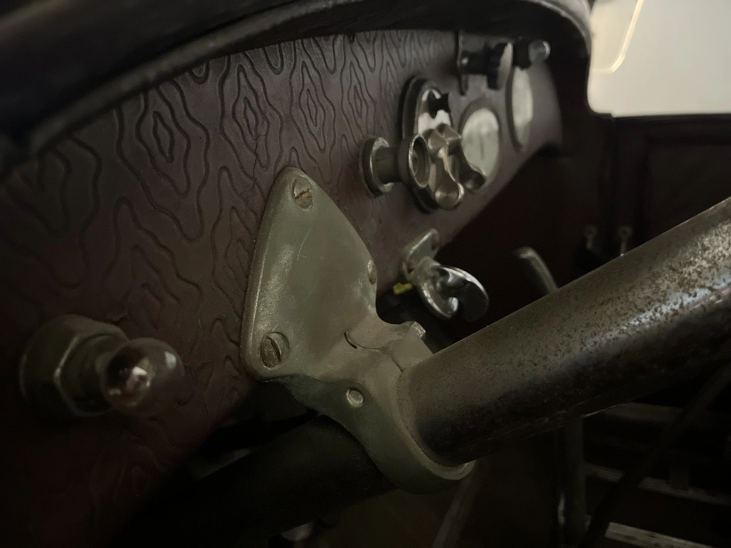 close up dash driverside.jpg