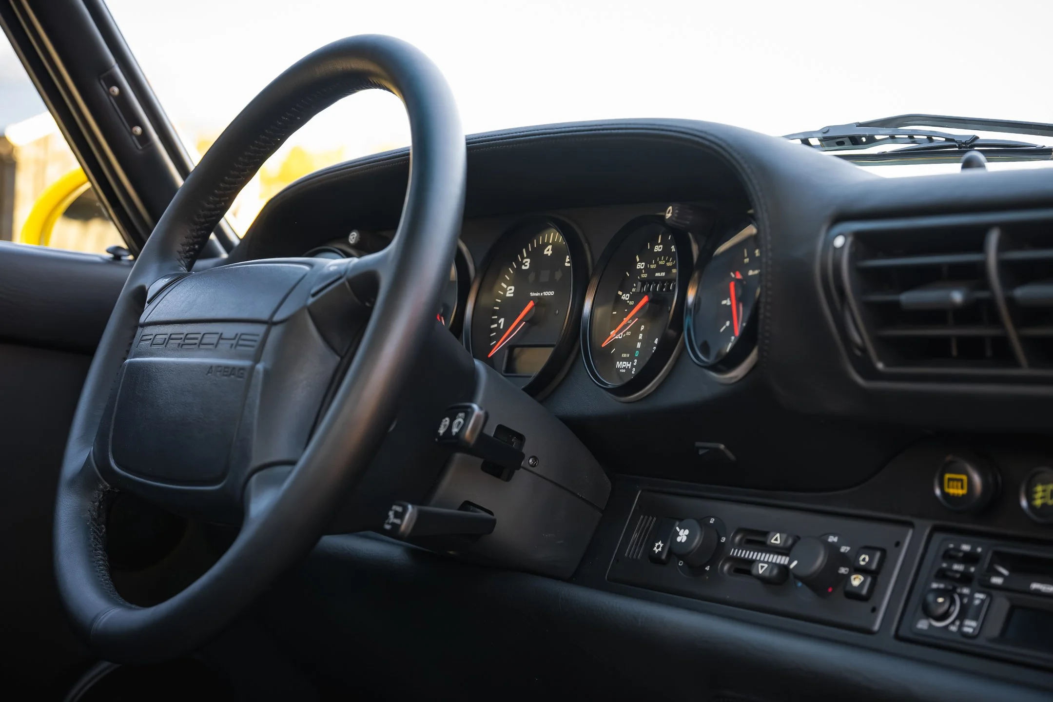 Roadster-202.jpg