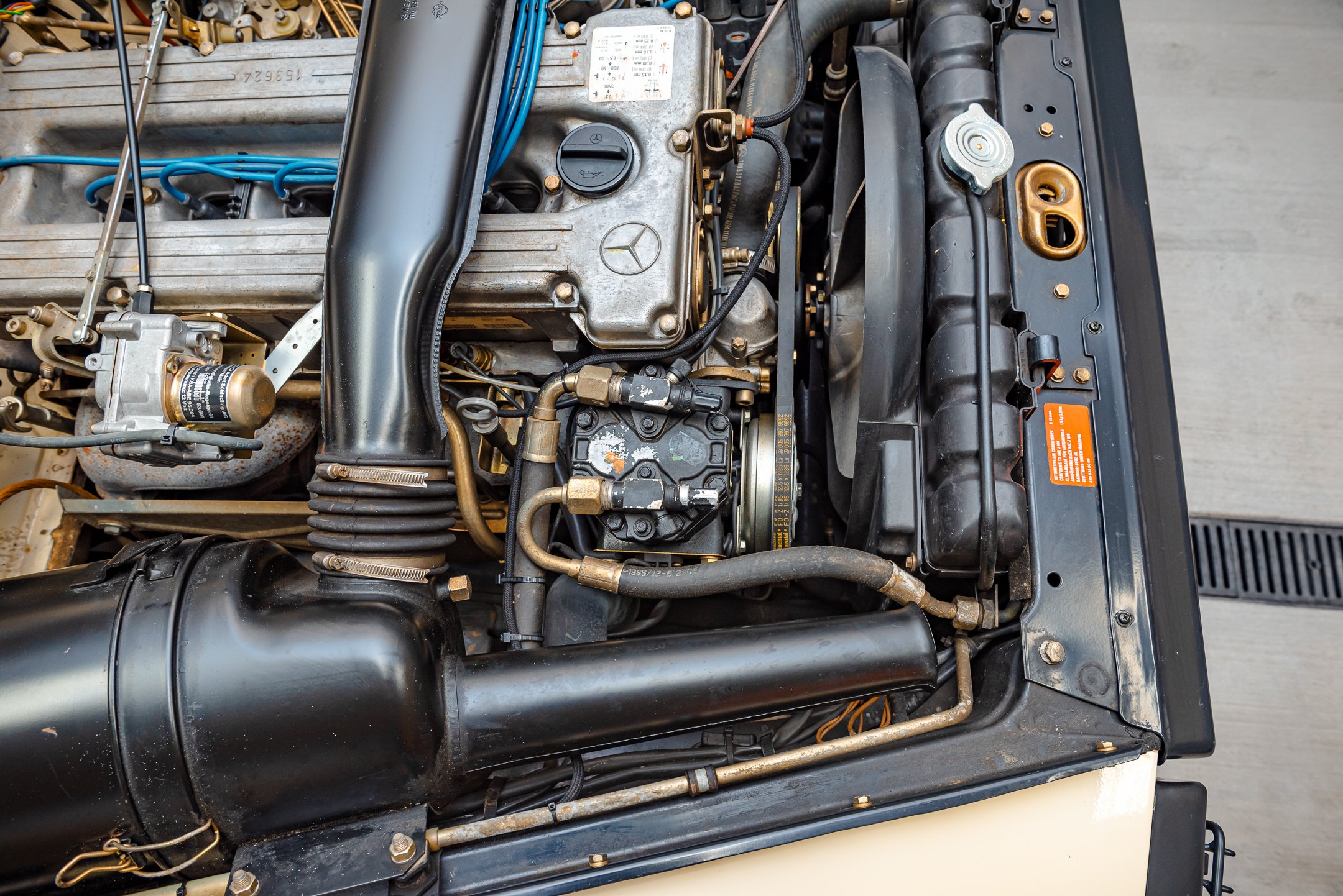 Engine-8.jpg
