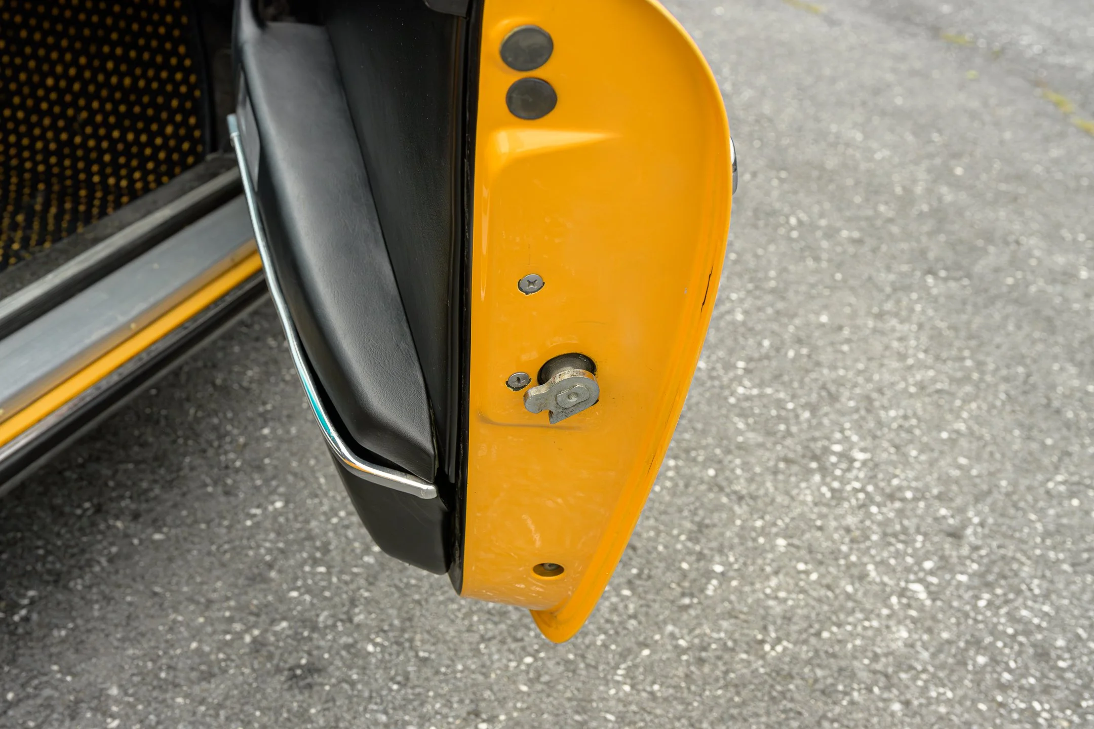 911T-75.jpg