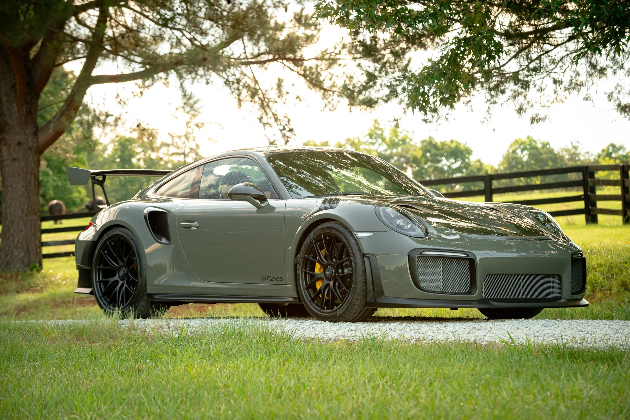 GT2RS-5.jpg