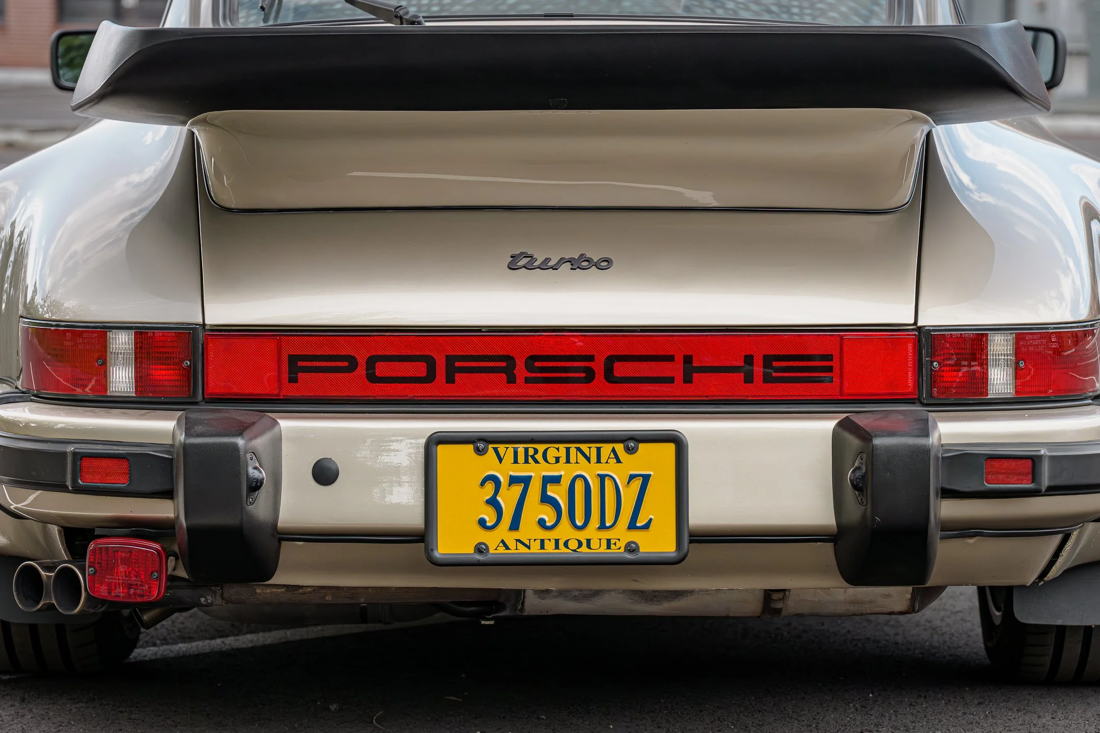 Weiss 930-20.jpg