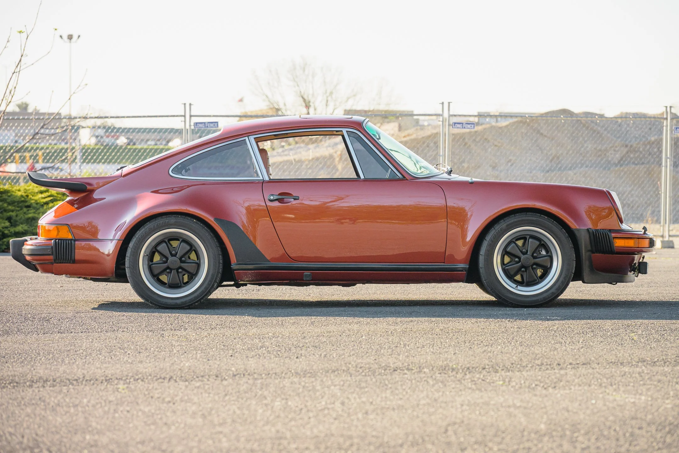 930-14.jpg