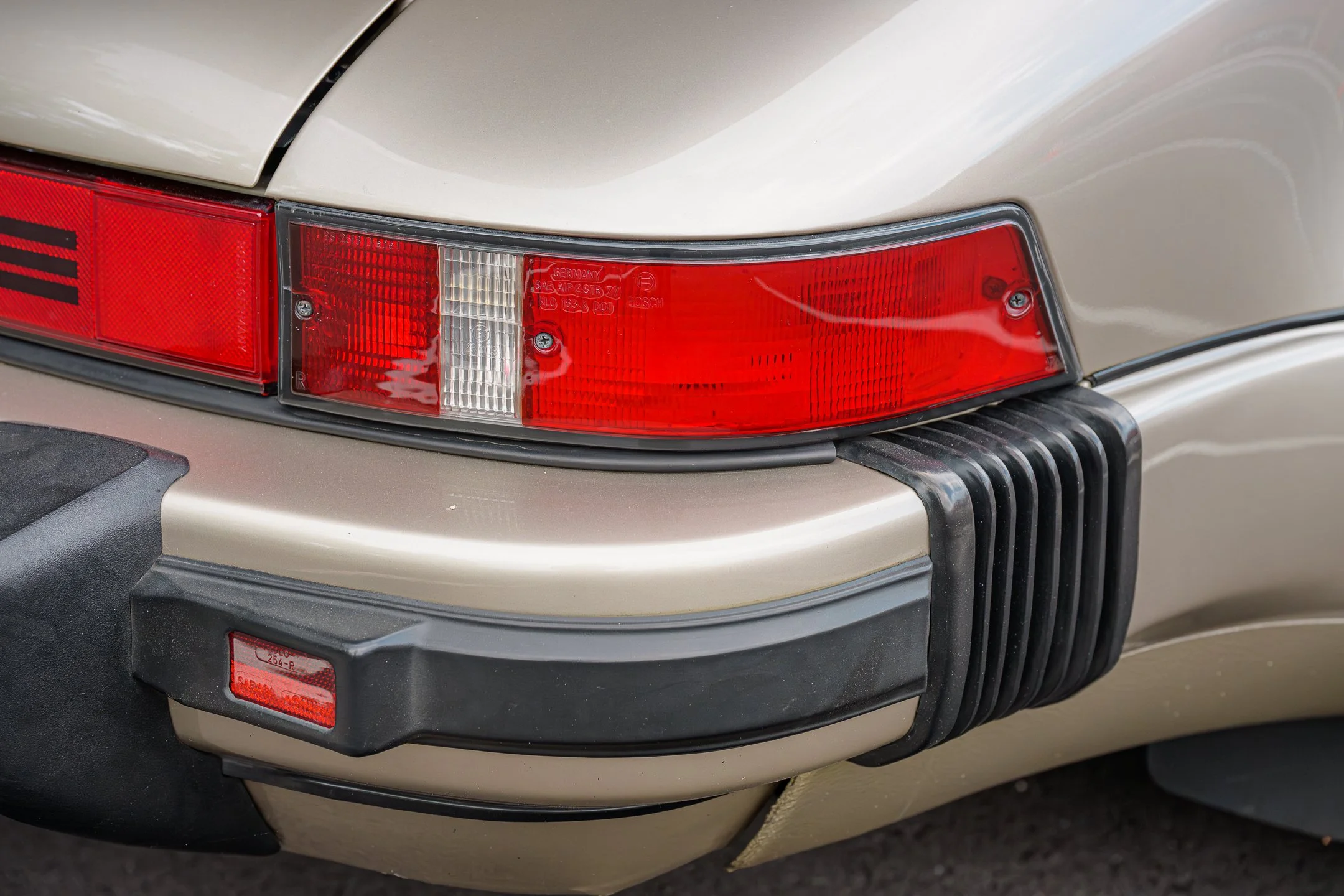 Weiss 930-53.jpg