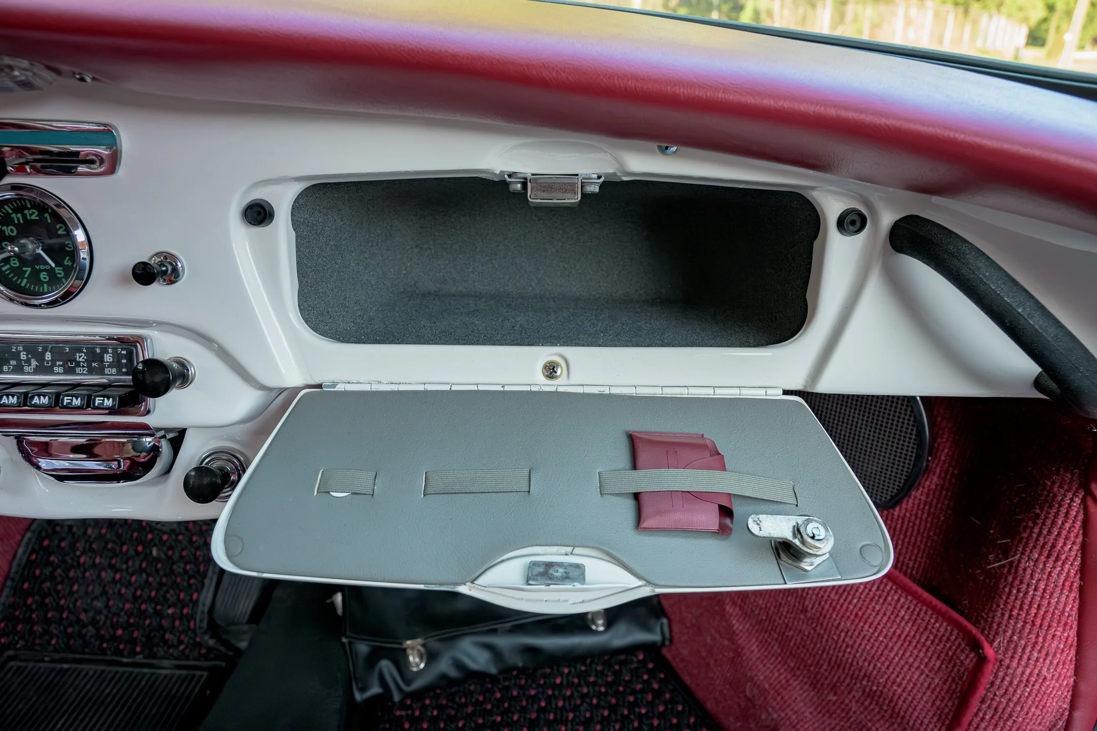 356-103.jpg