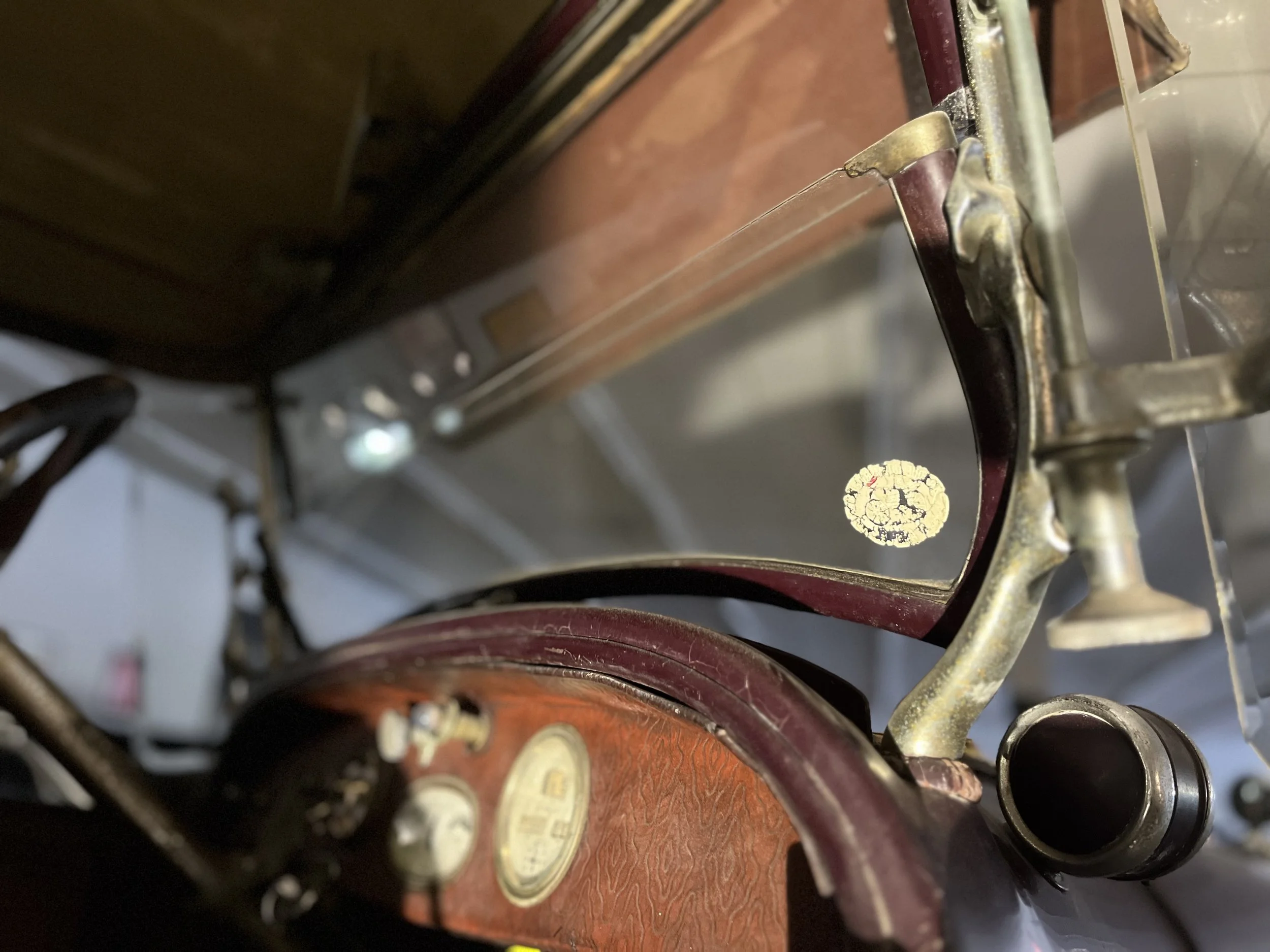 dash : windshield & hardware .jpg