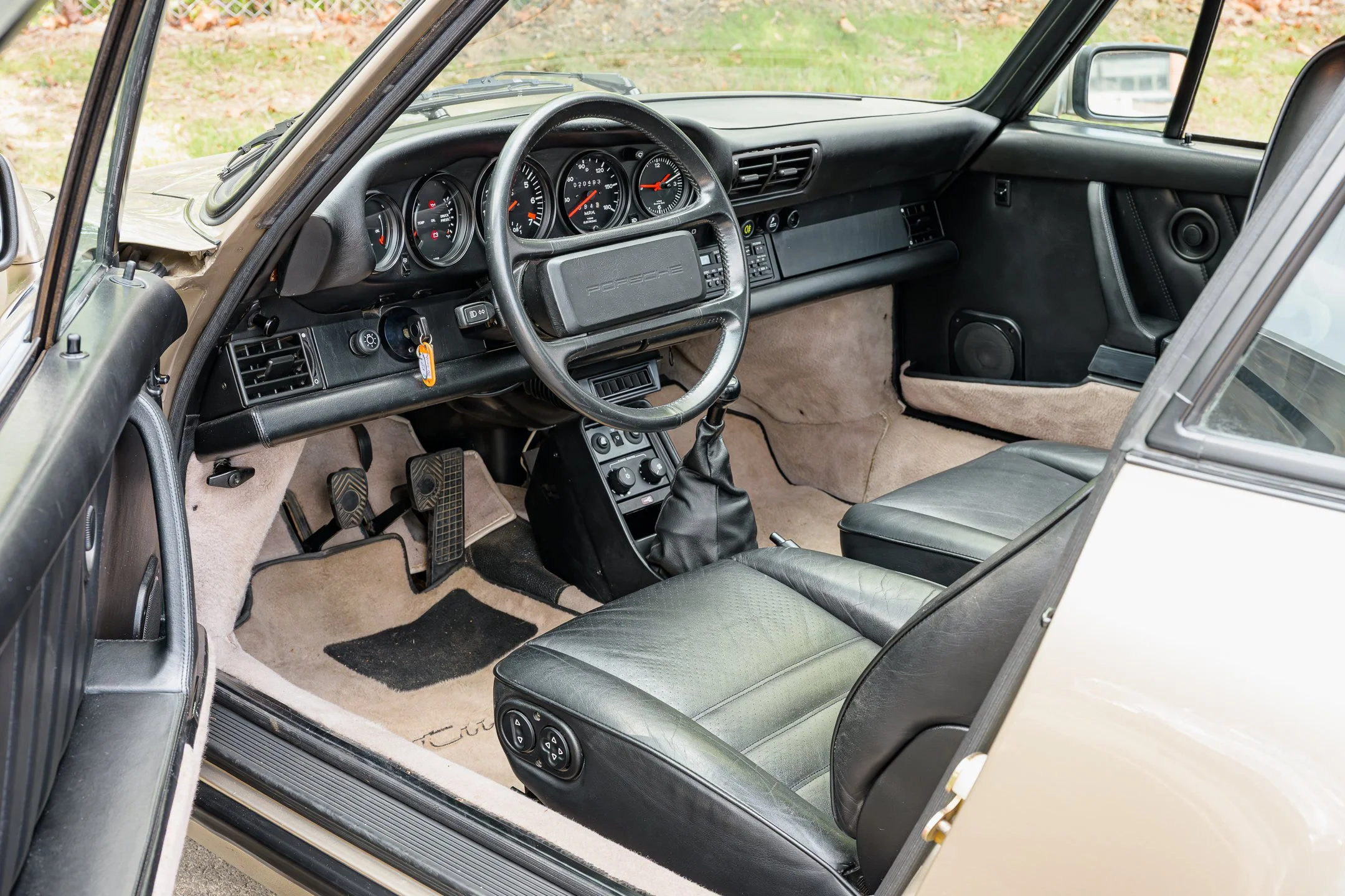 Weiss 930-71.jpg