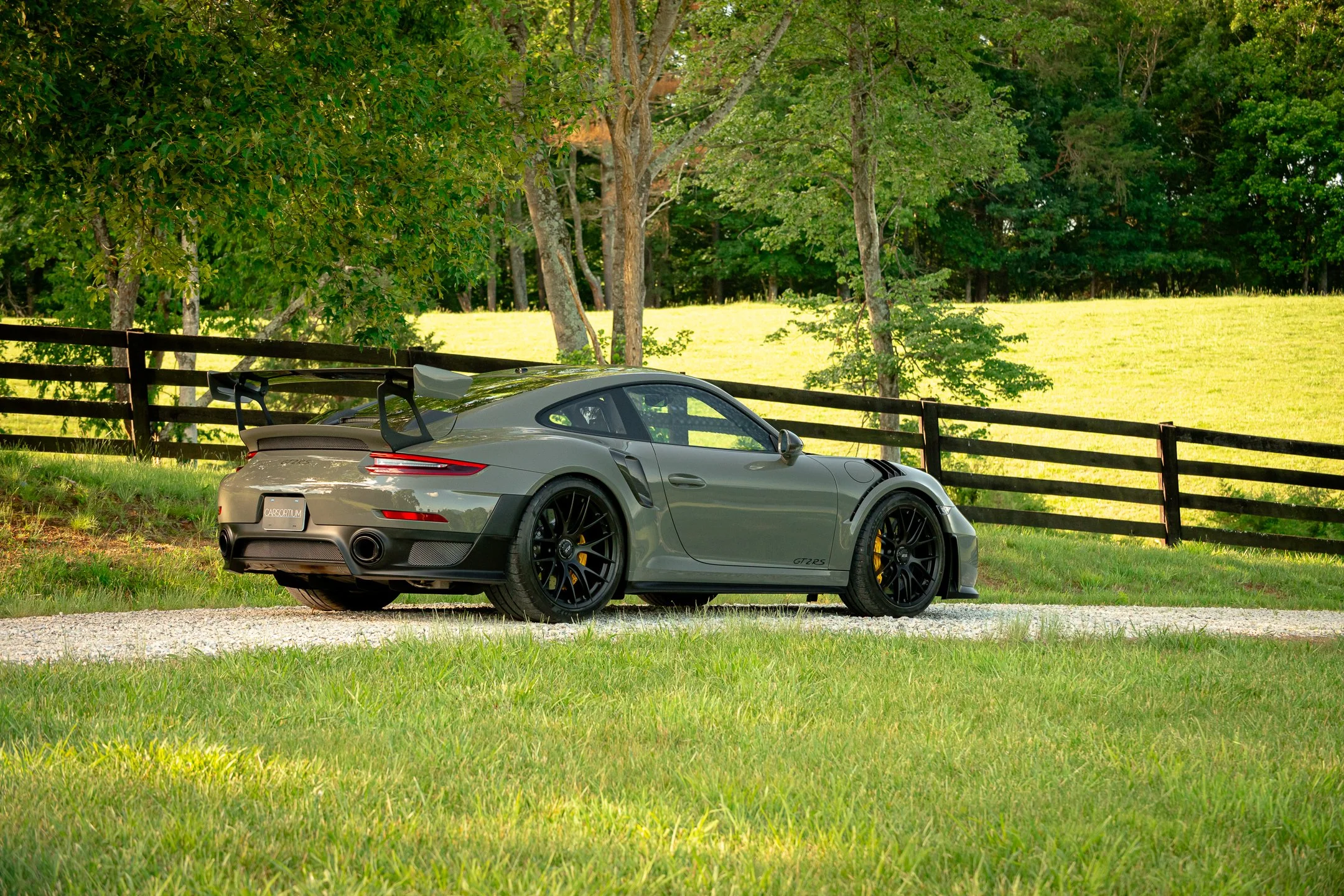 GT2RS-8.jpg