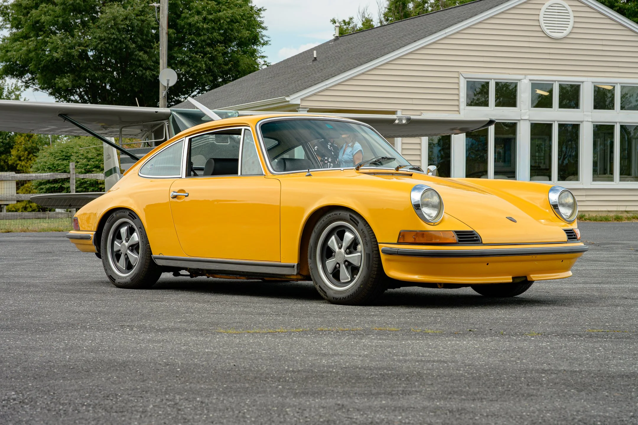 911T-6.jpg