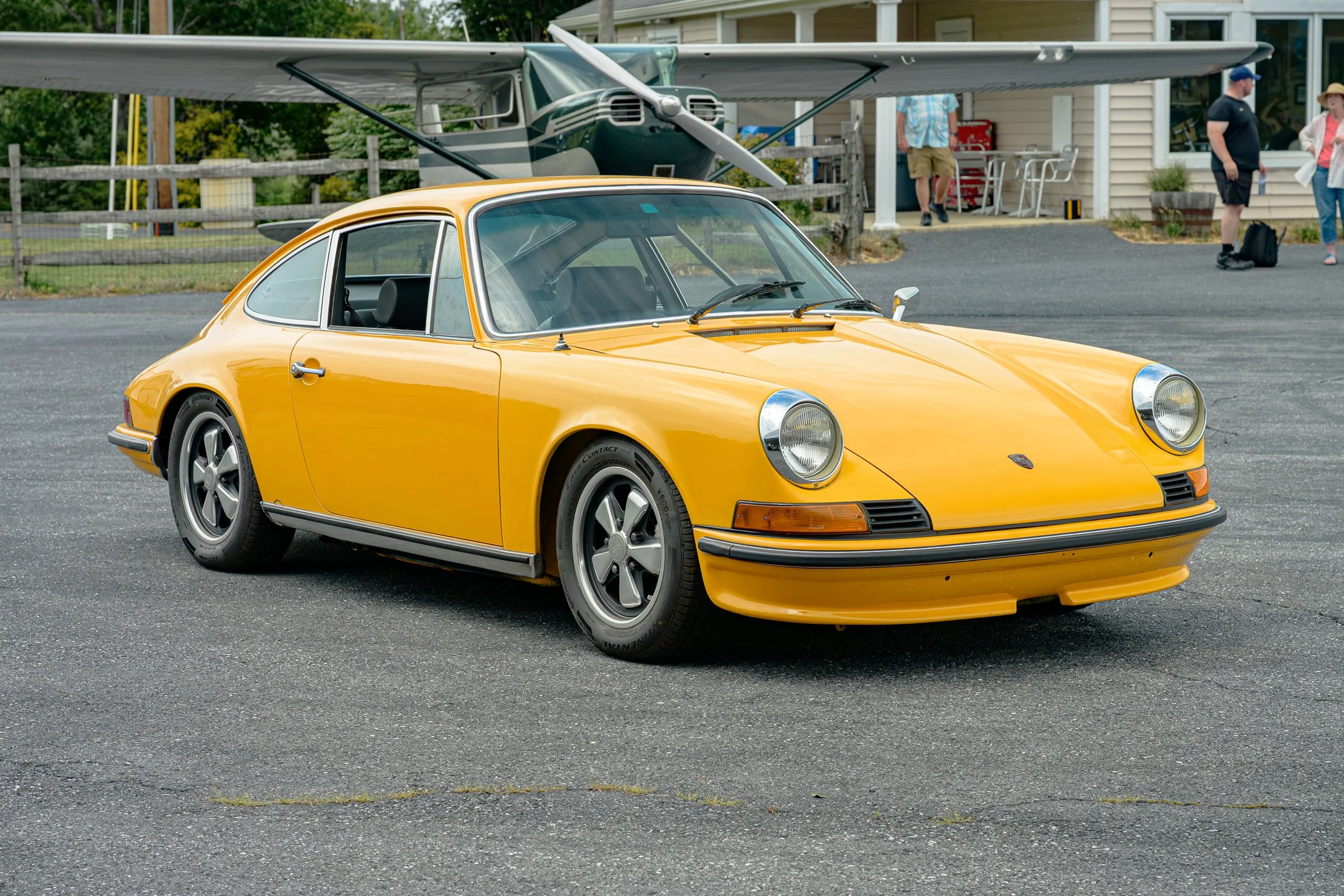 911T-5.jpg