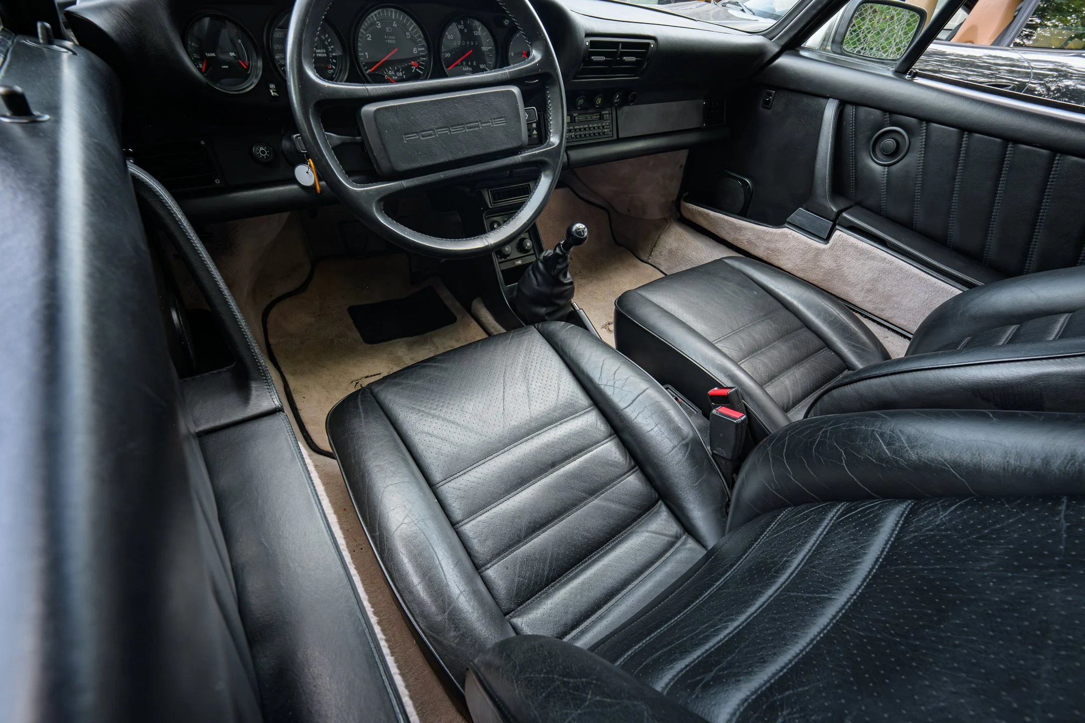 Weiss 930-73.jpg