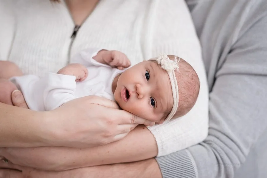 Newborn Baby Girl |Des Moines Newborn Photographer