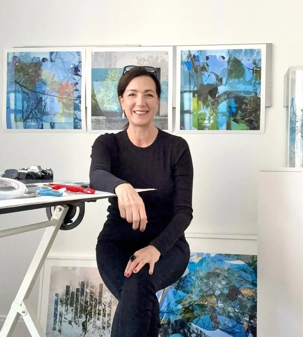 Janne Reuss is a Mexico City-born, Toronto-based artist with over two decades of international exhibition experience. Her work has been featured in eight juried shows, including a 3rd place Best in Show award, and her Akin residency led to her major 
