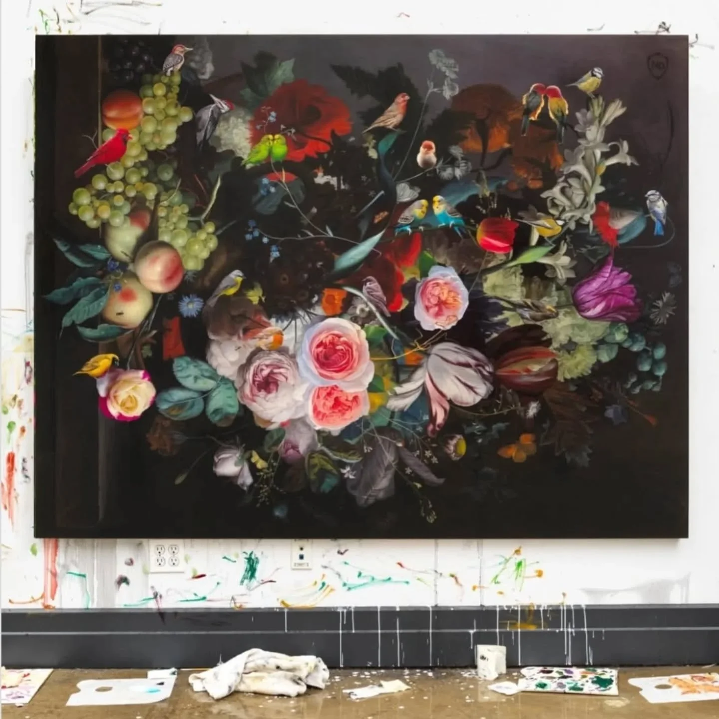 Marc Dennis is an American artist known for his hyper-realistic paintings that celebrate the fluid nuances of beauty, nature, love and loss.

Interested in transformative possibilities, Dennis merges various movements throughout the western art histo