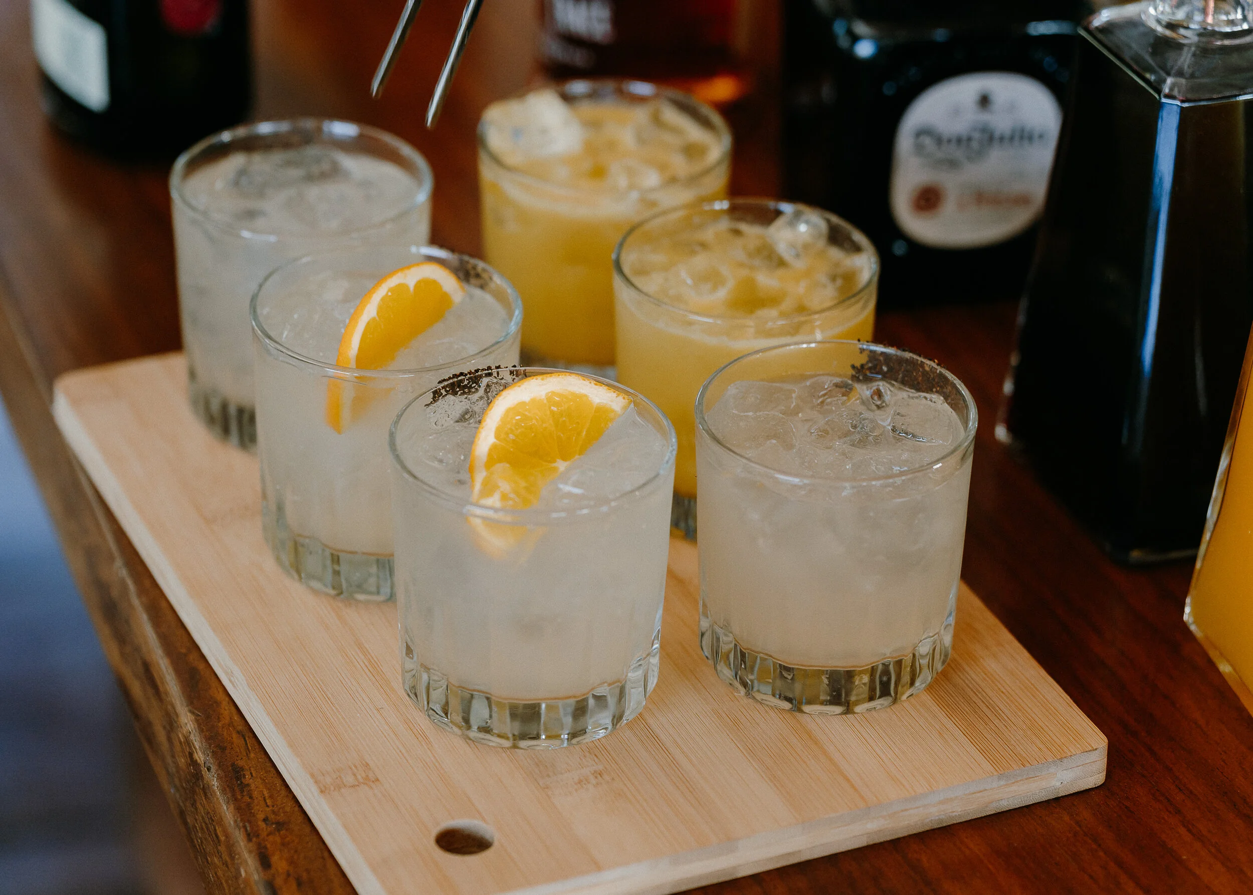 Multiple margaritas on a serving tray