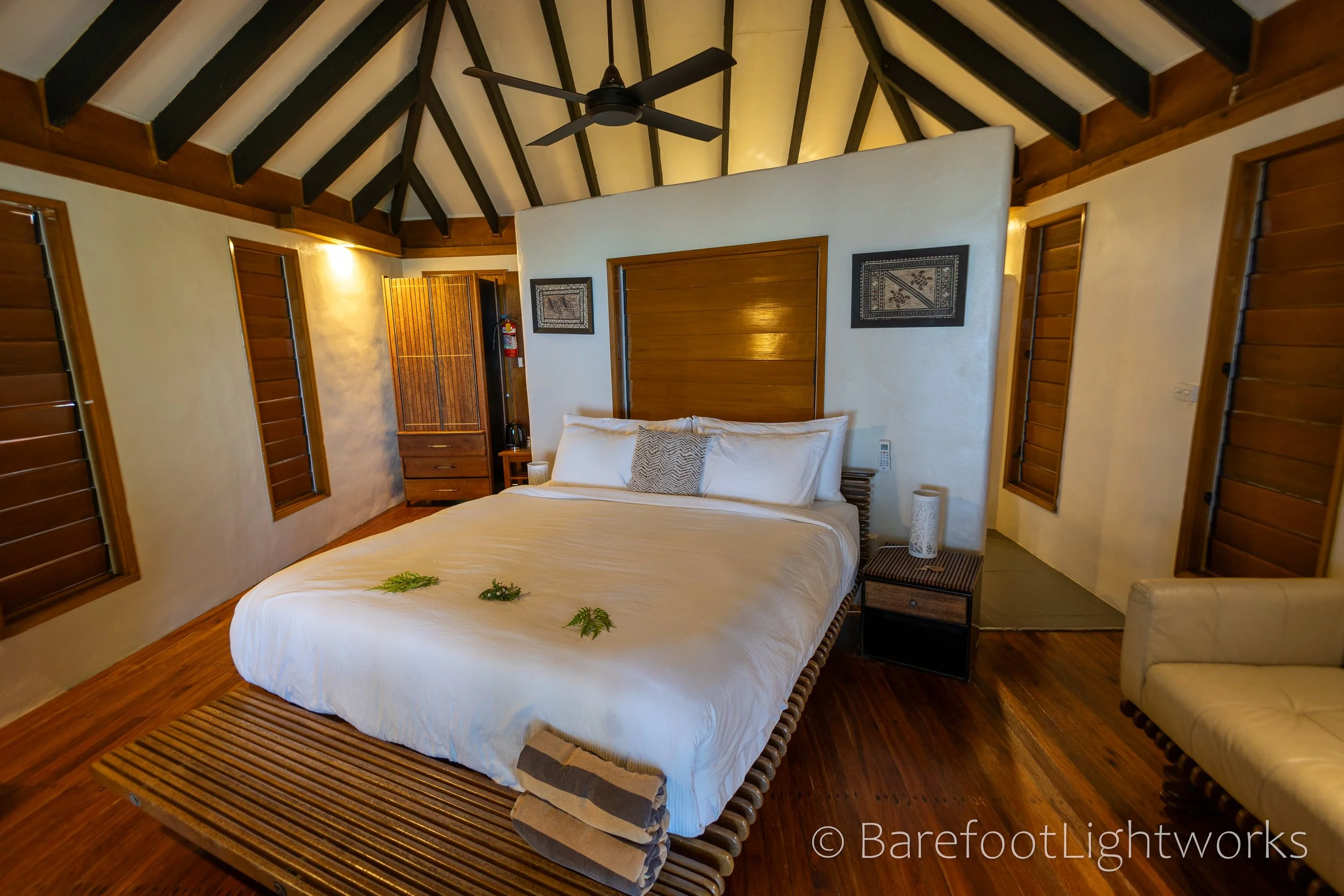 NLTL2025 - Barefoot Lightworks-07.jpg