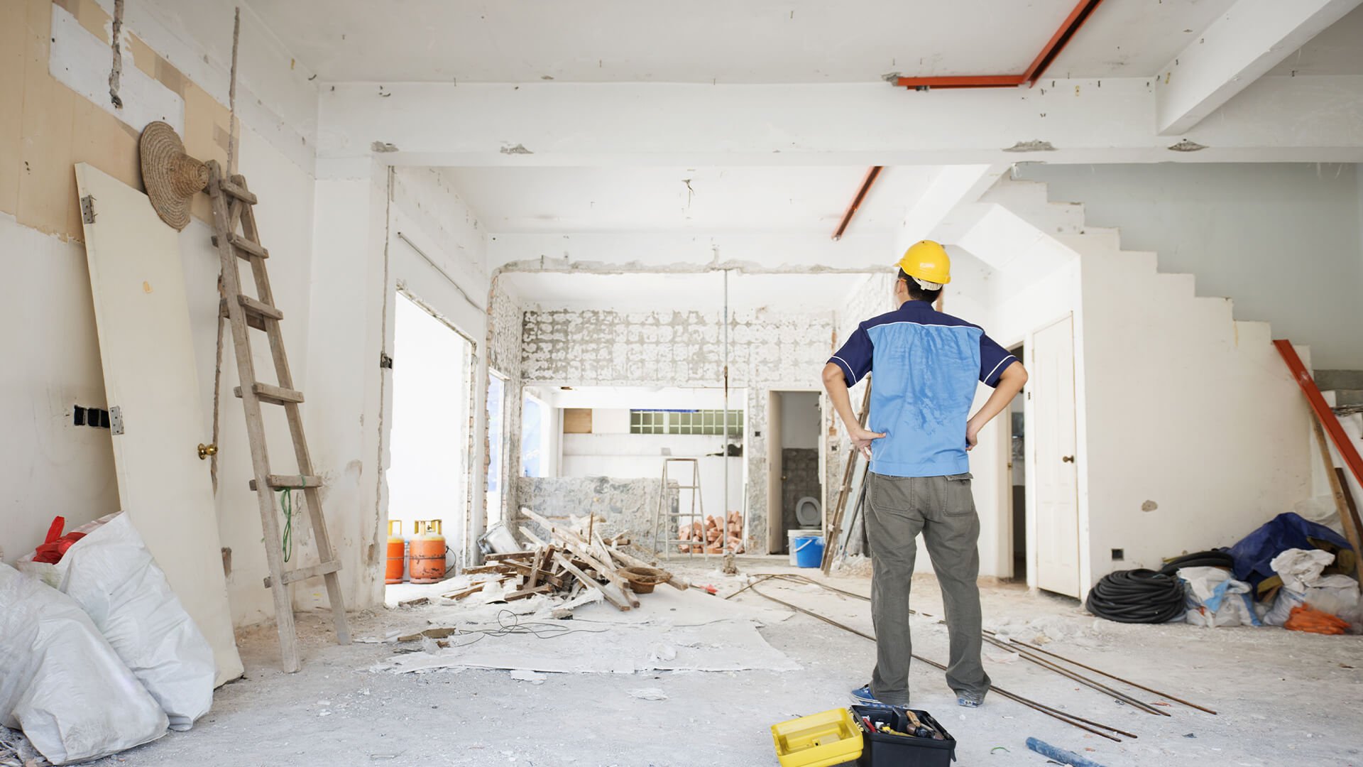 What is the Difference Between Renovation and Remodeling?