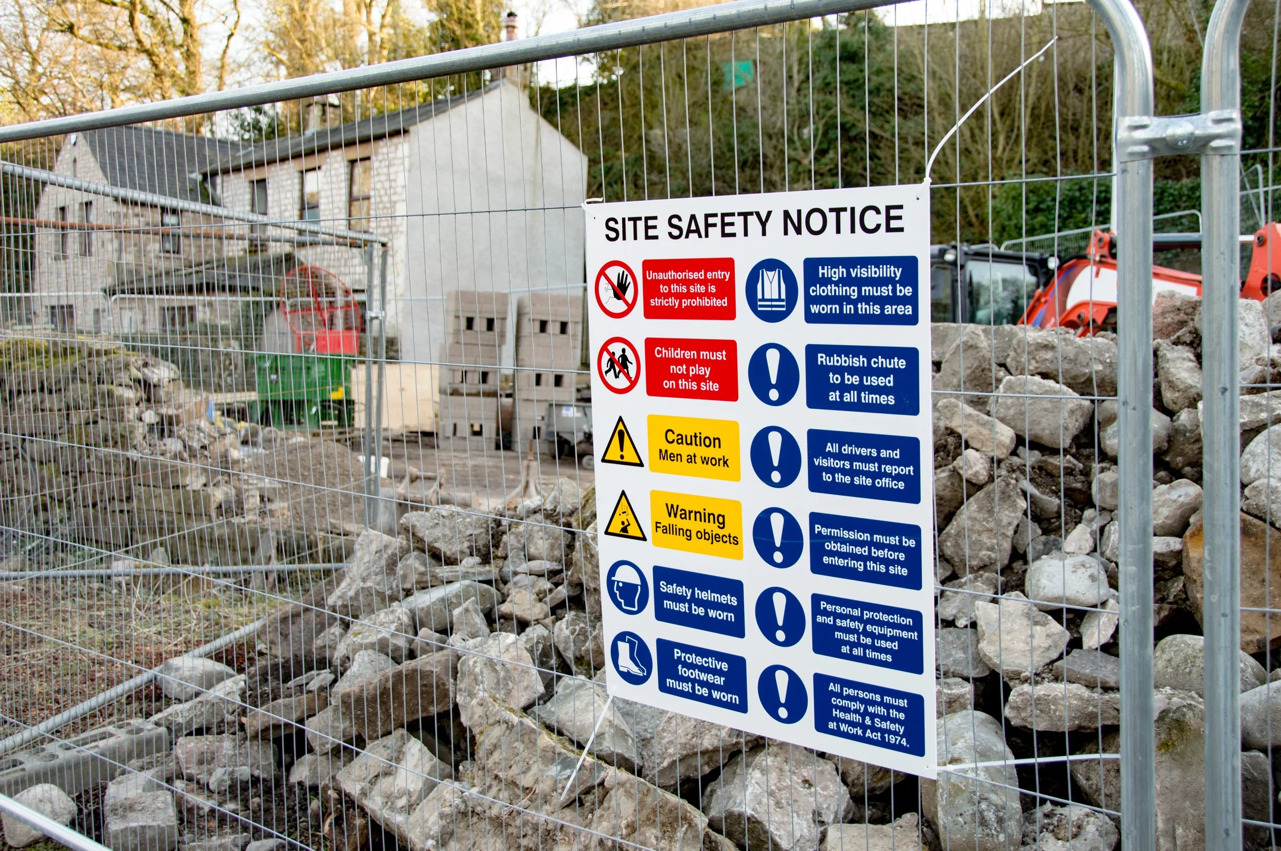 Construction Site & Safety Signs