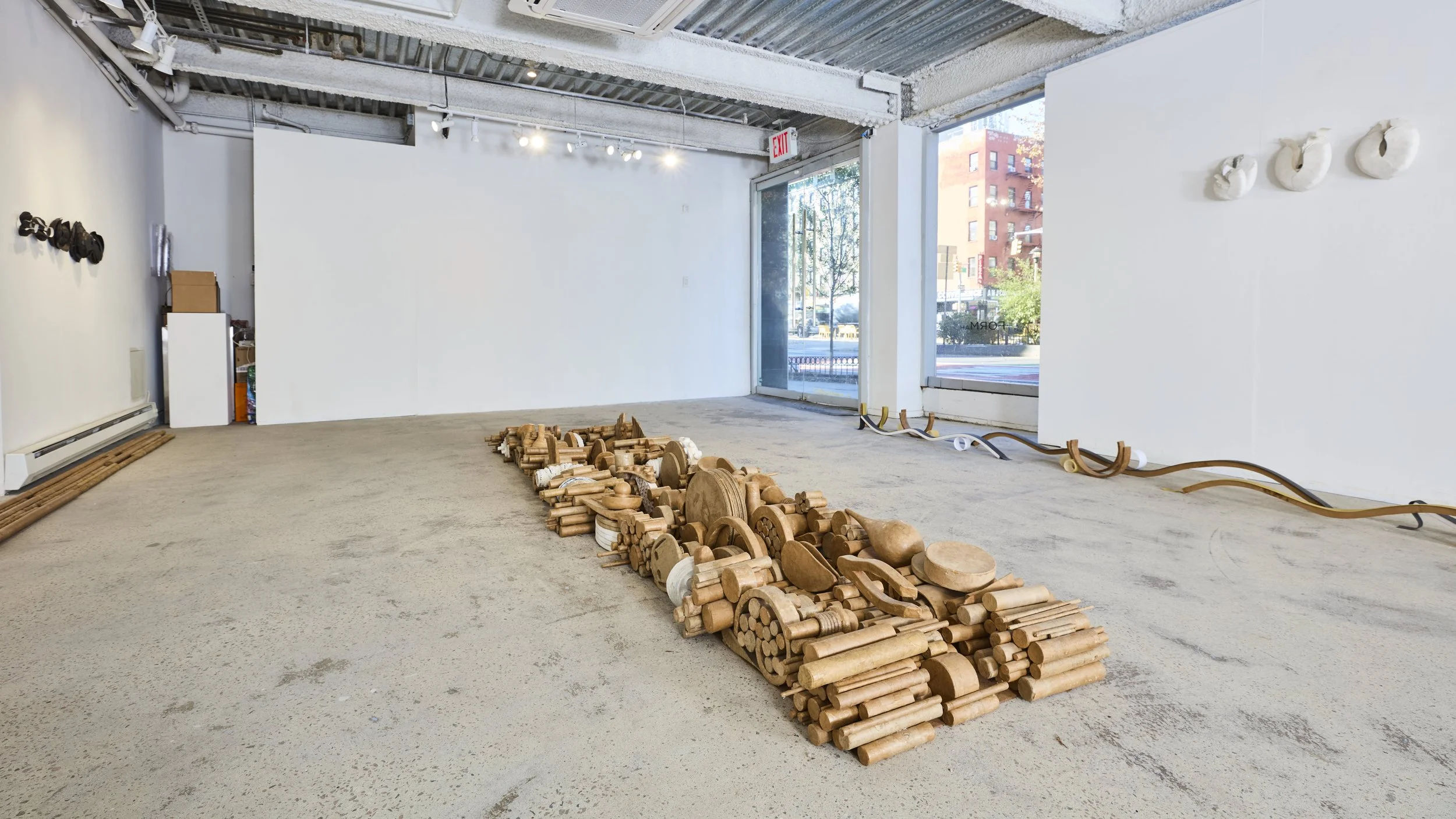 012.2024.11.07.running.line web.jpg