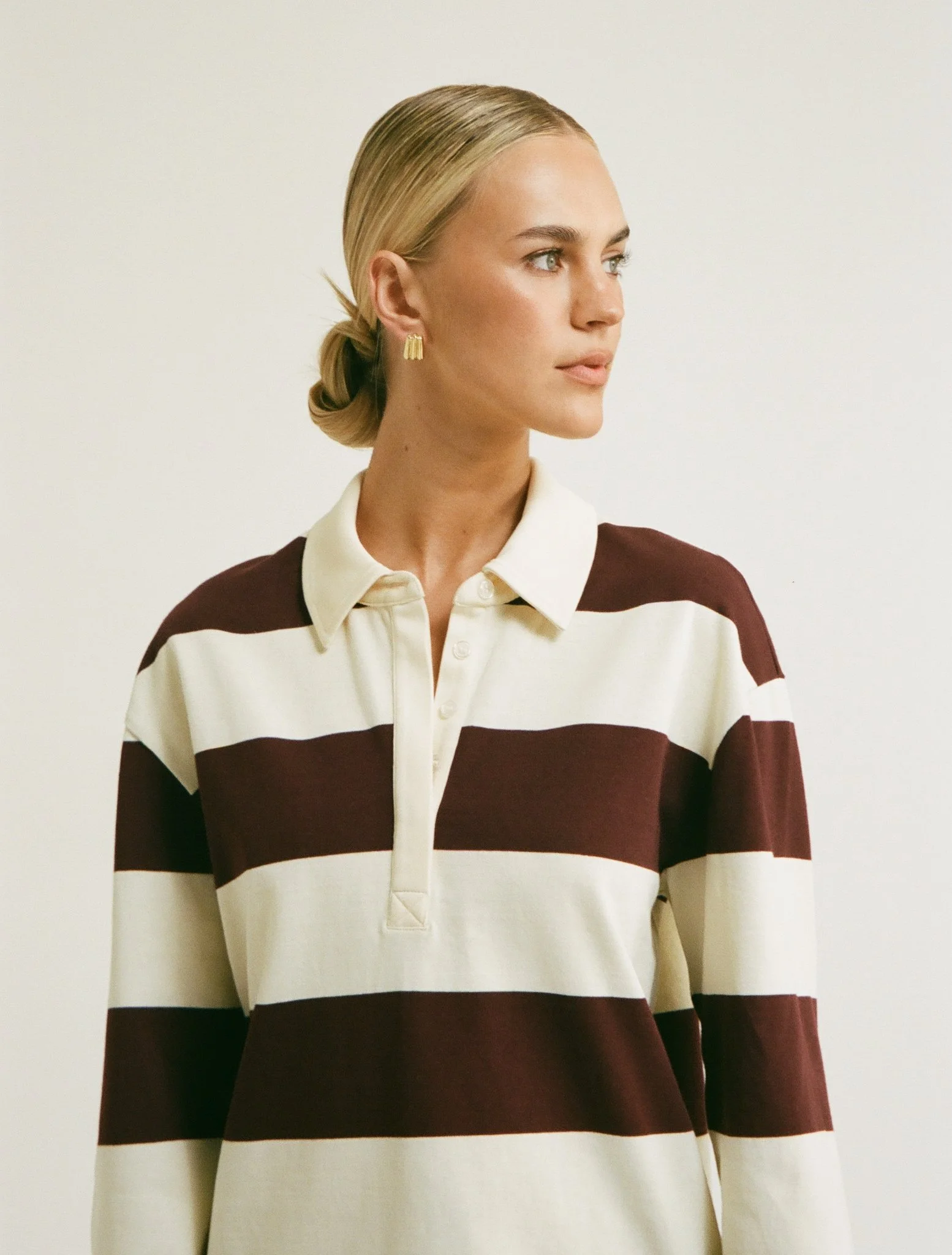 Ivy_League_Pullover_Harvard_Stripe_Ecomm_Film_3.jpg