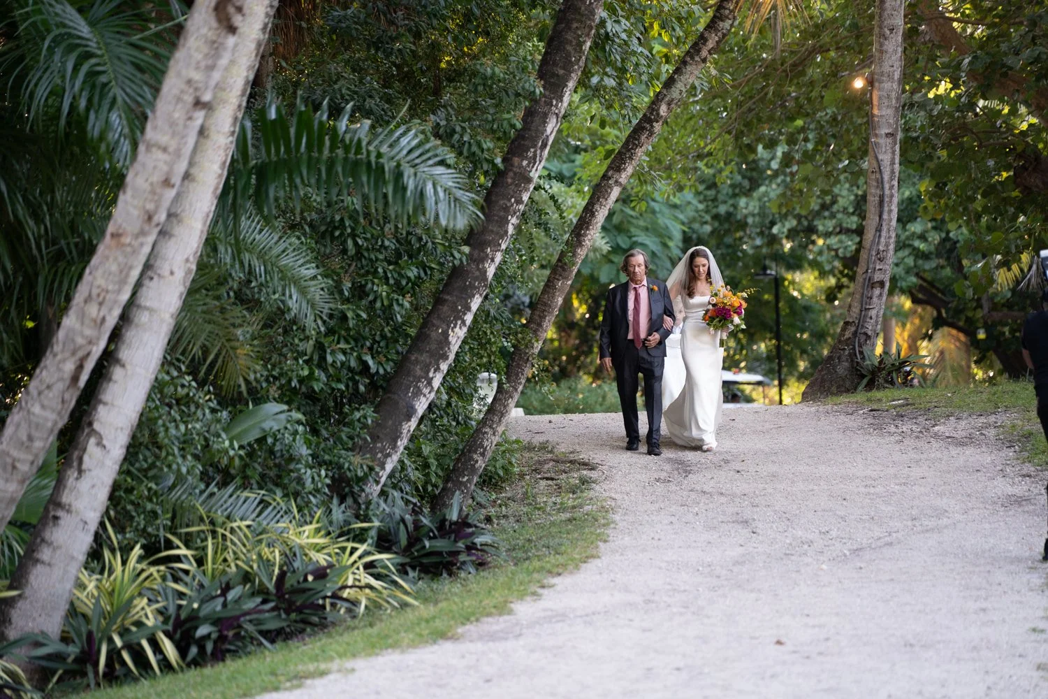 bonett house wedding photgrapher bride dad-5.jpg
