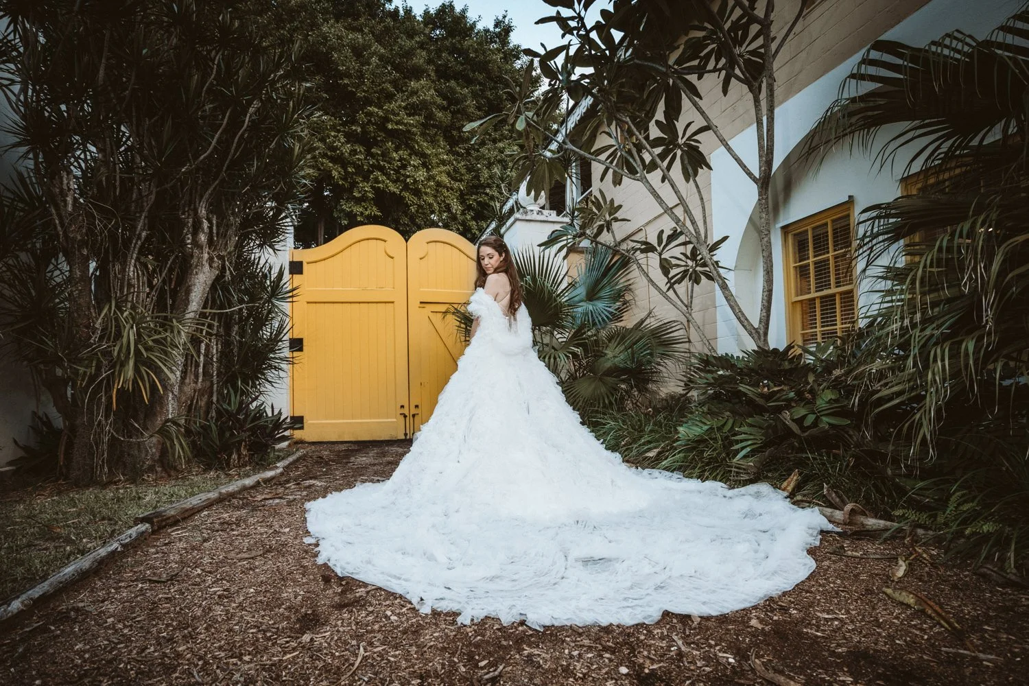 bonett house wedding photgrapher bride-9.jpg