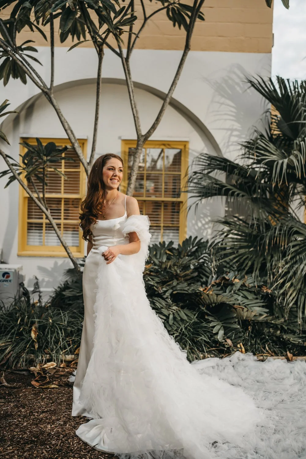 bonett house wedding photgrapher bride-11.jpg