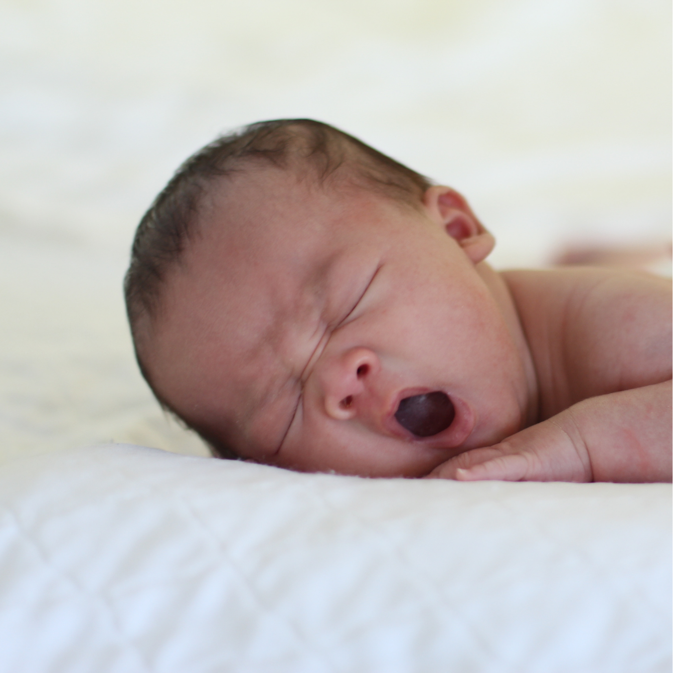 Sleep Regression Series: 4-Month Sleep Regression, Signs &amp; Tips