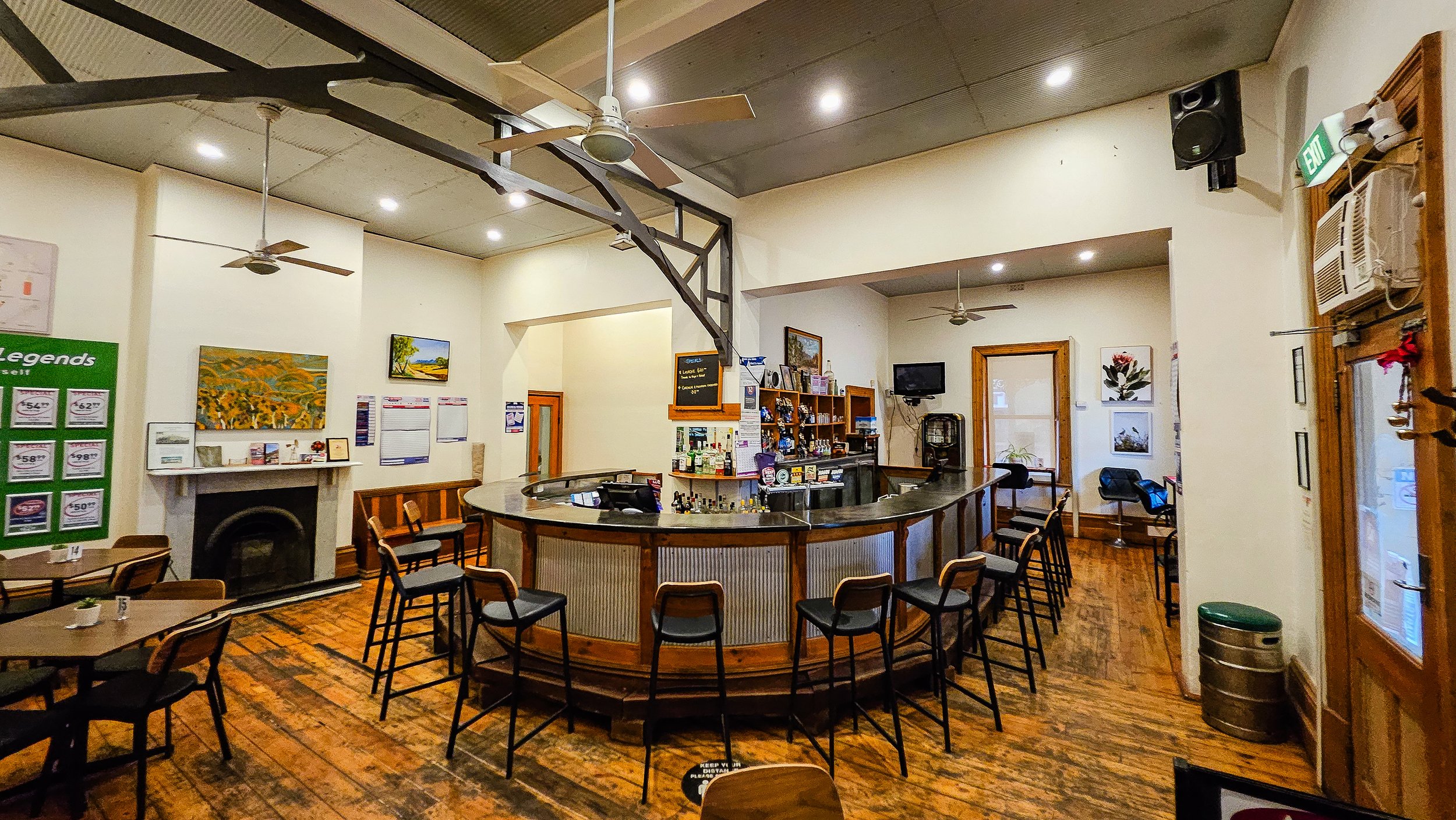 Bar