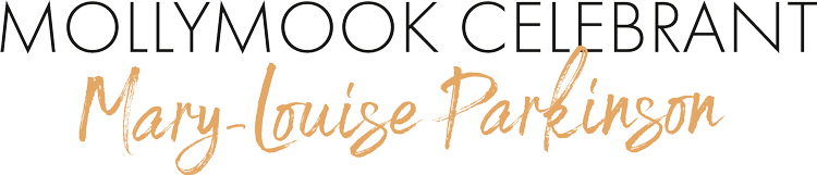 MollymookCelebrant-logo.png