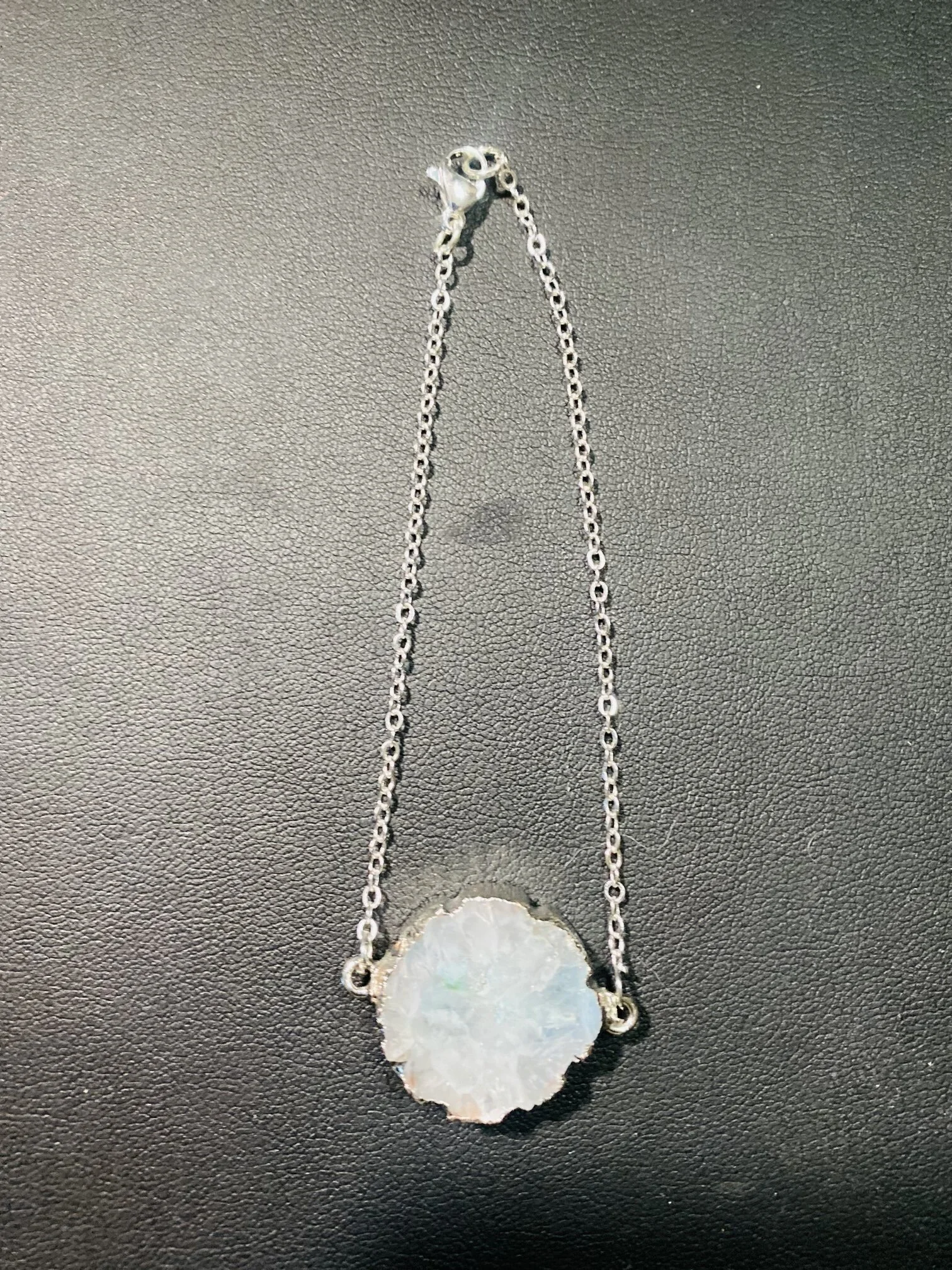 1B9F63C3-063B-4302-BC1B-13C63B82428D