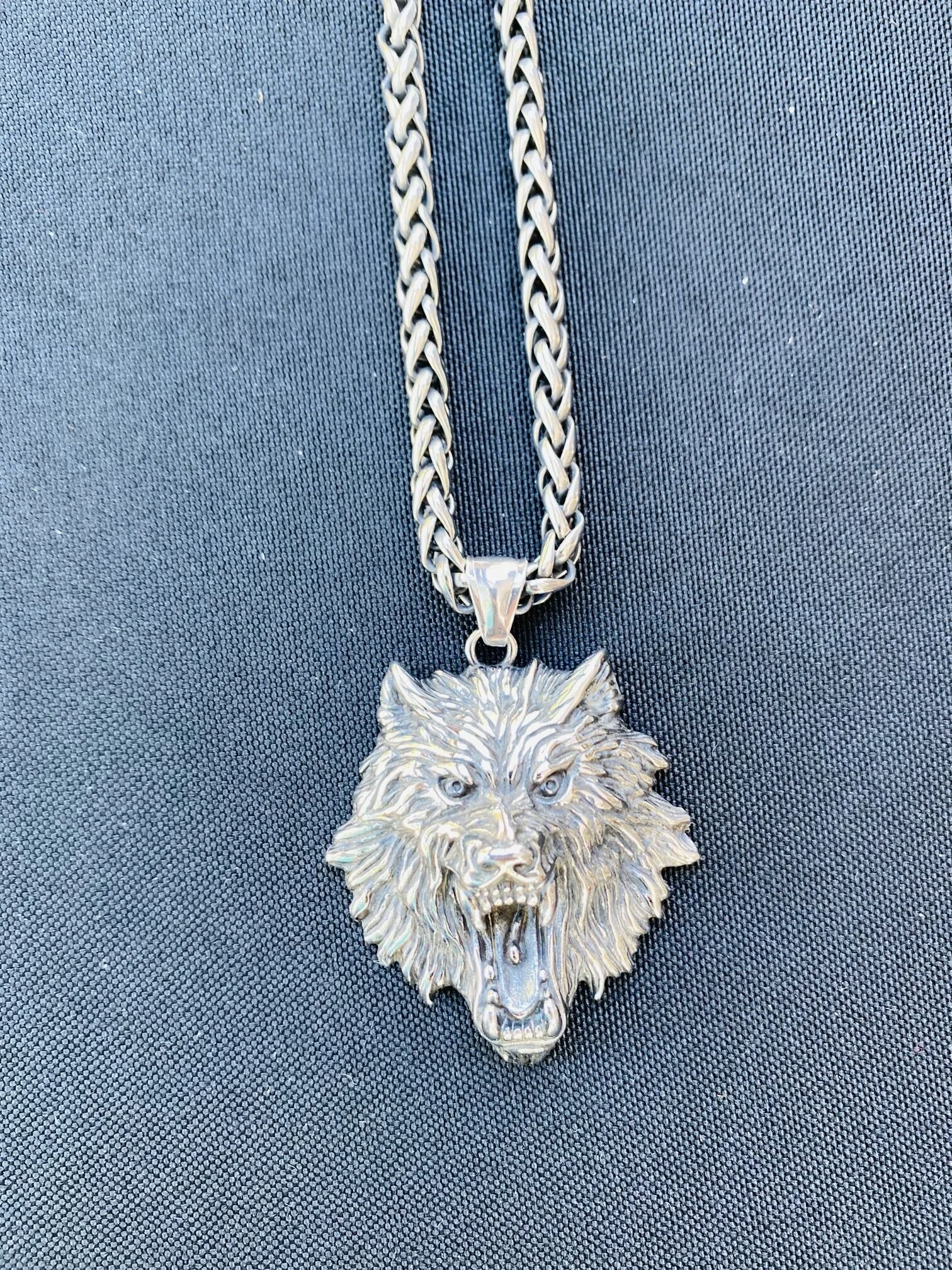 FC67A542-4CAA-4476-983C-C47B79CEF3E8