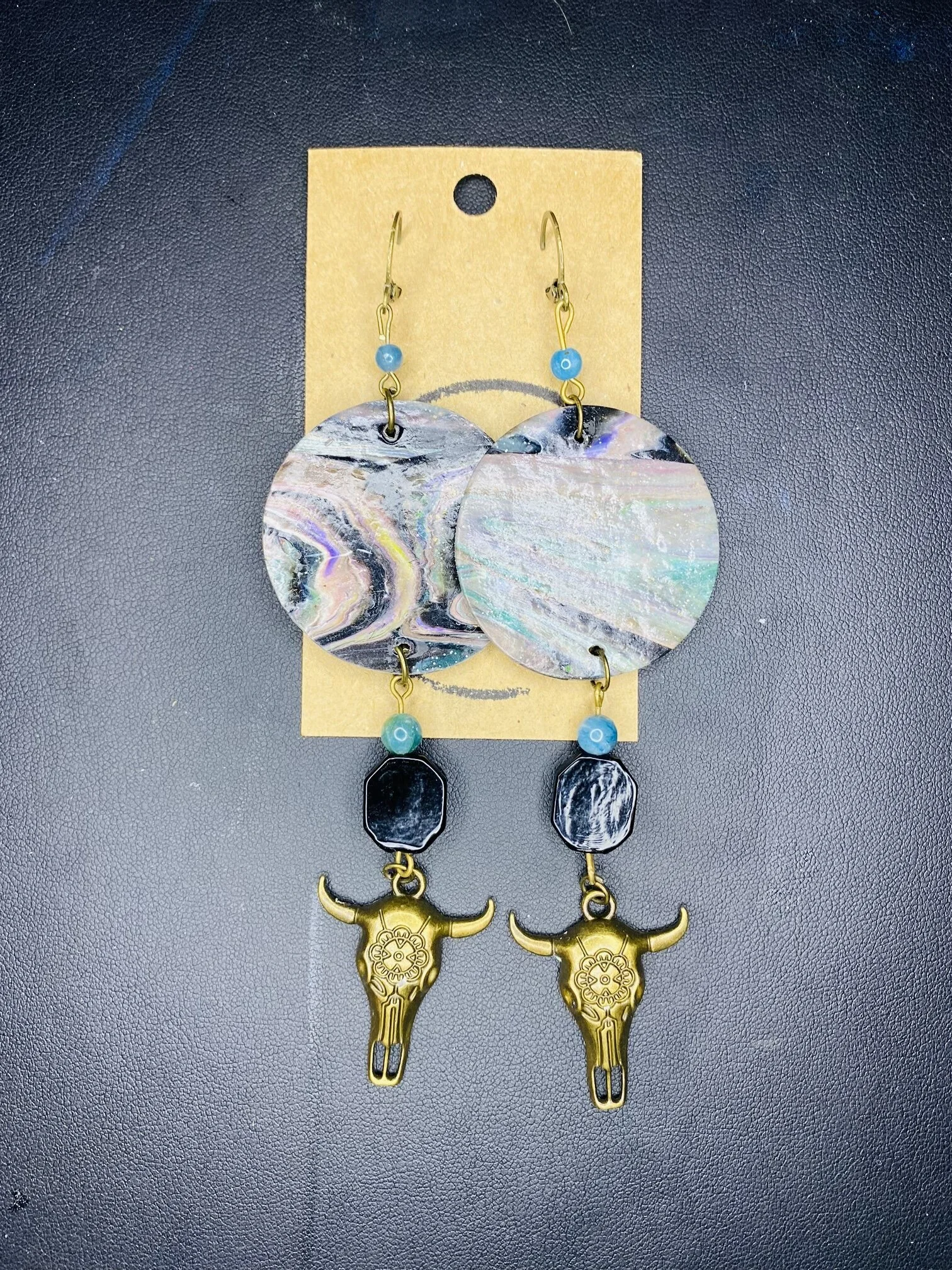 D3B120D1-536E-469F-8A12-5FD28CFE5A26