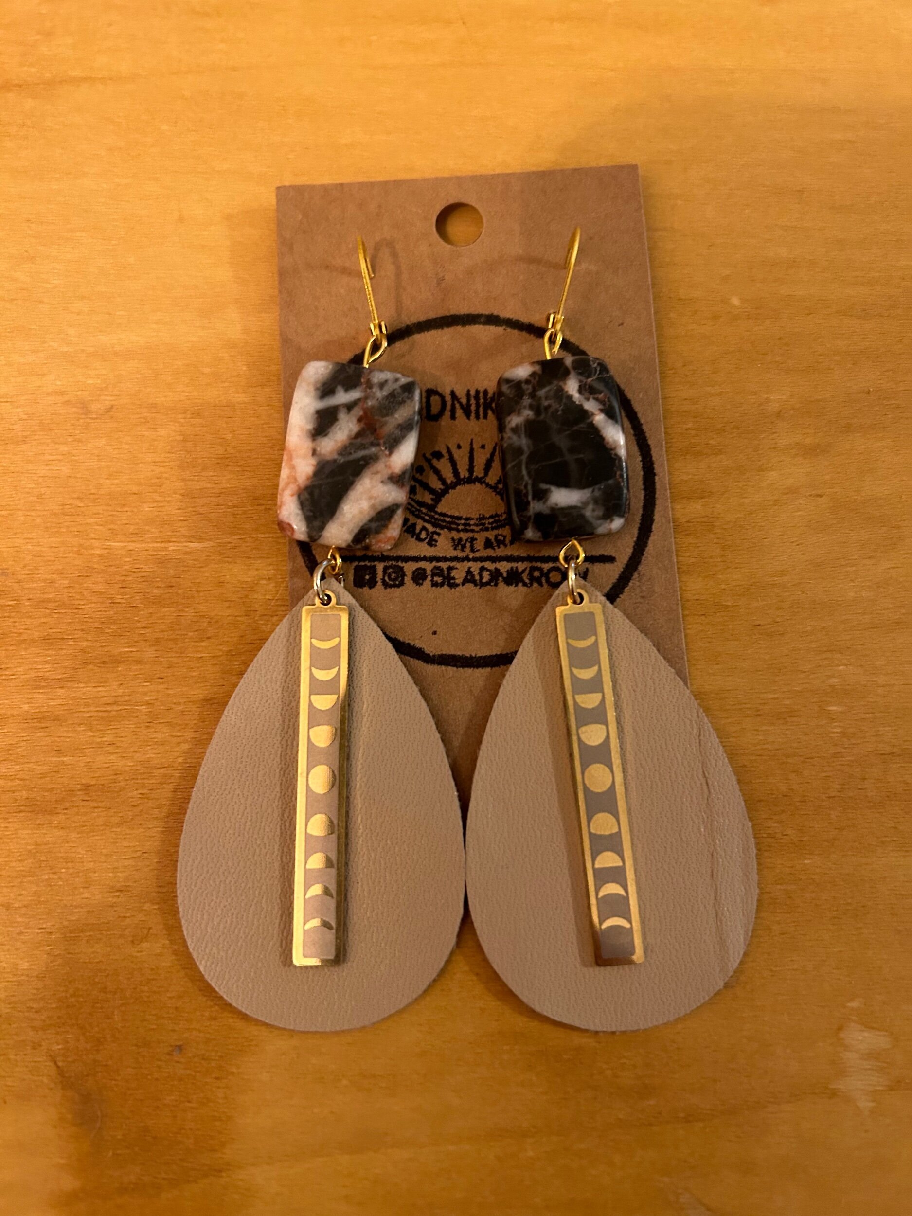 2C76798A-FE6F-4B65-BCC8-2B6CA1A3F10D